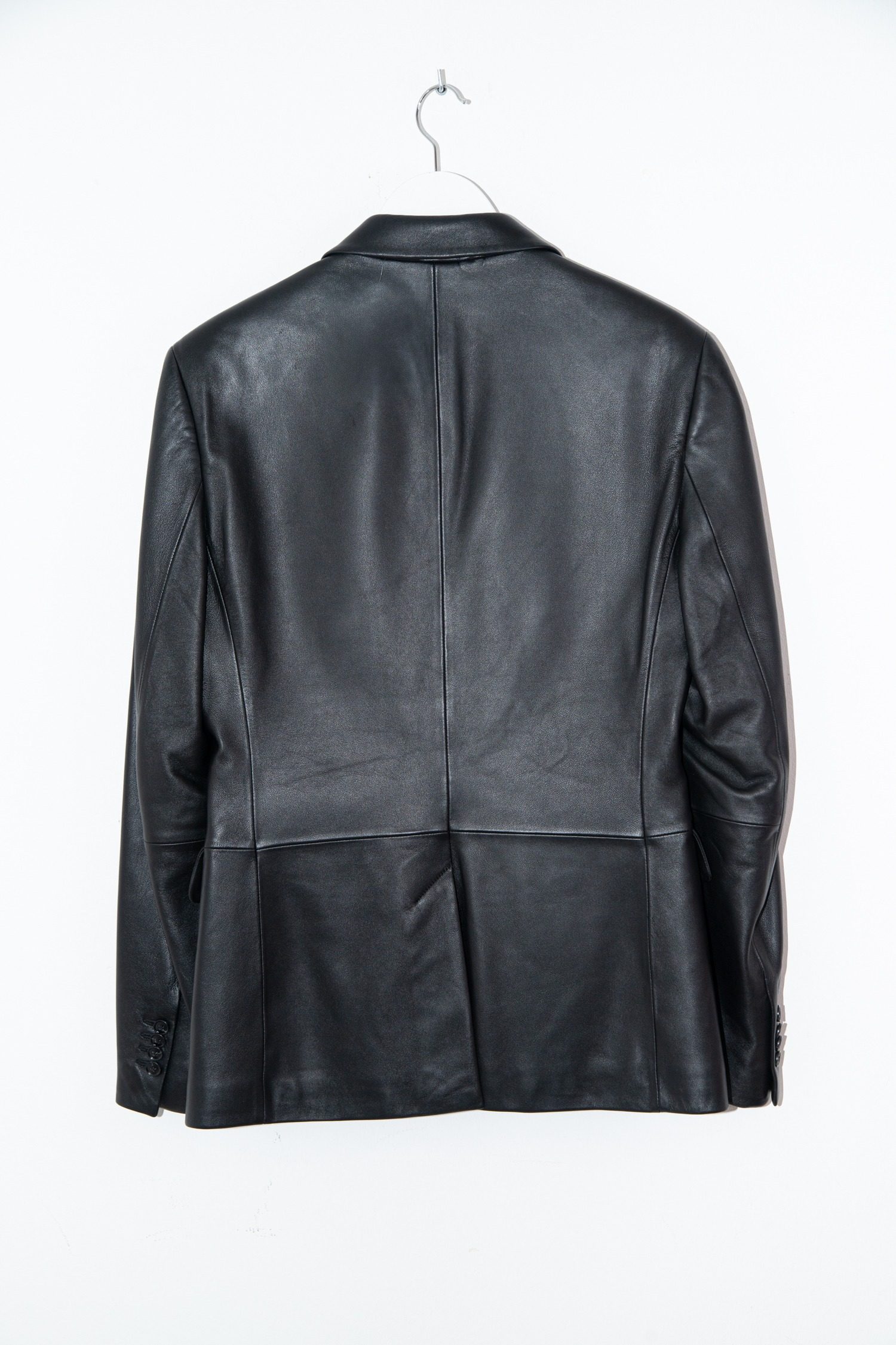 Thumbnail of http://Tiger%20of%20Sweden%20Javin%20Lederjackett%20in%20Schwarz