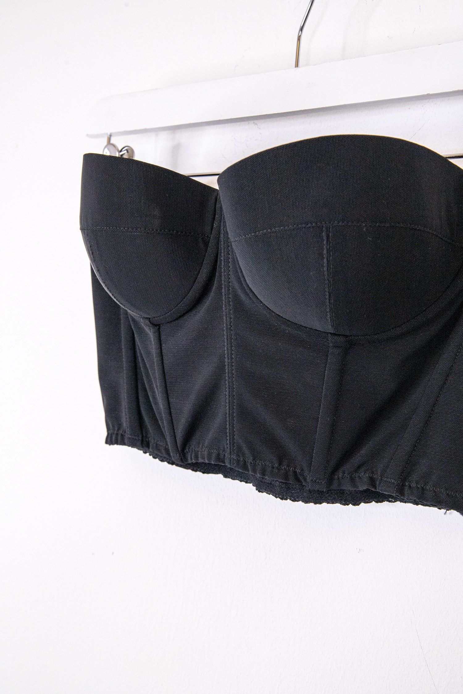 Thumbnail of http://Tom%20Ford%20Bustier-Top%20in%20Schwarz