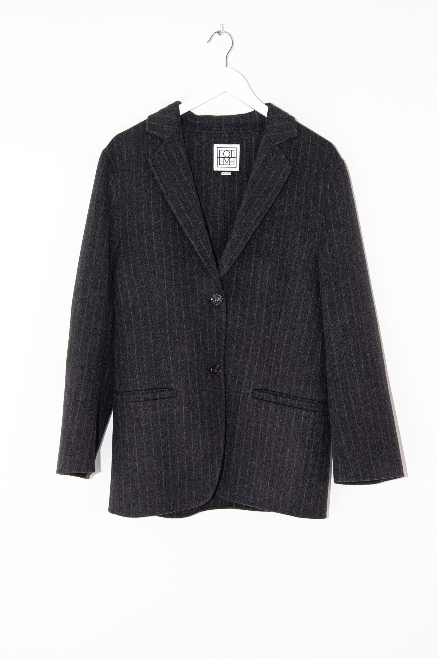 Thumbnail of http://Toteme%20Blazer%20mit%20Kreidestreifen%20in%20Anthrazit