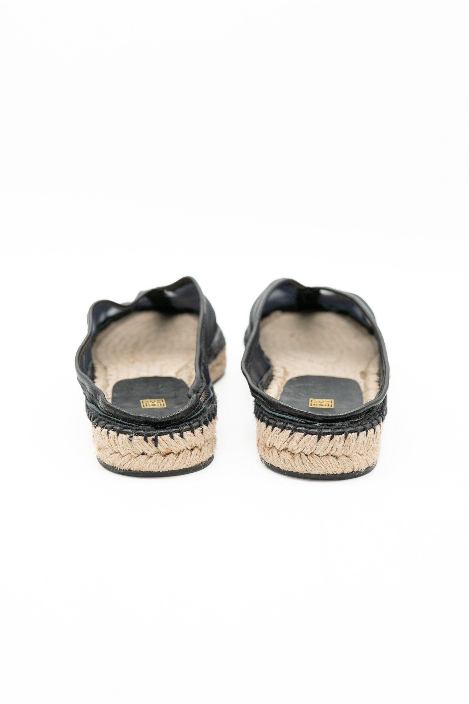 Thumbnail of http://Toteme%20The%20Espandrille%20Espandrilles%20aus%20Mesh%20in%20Schwarz