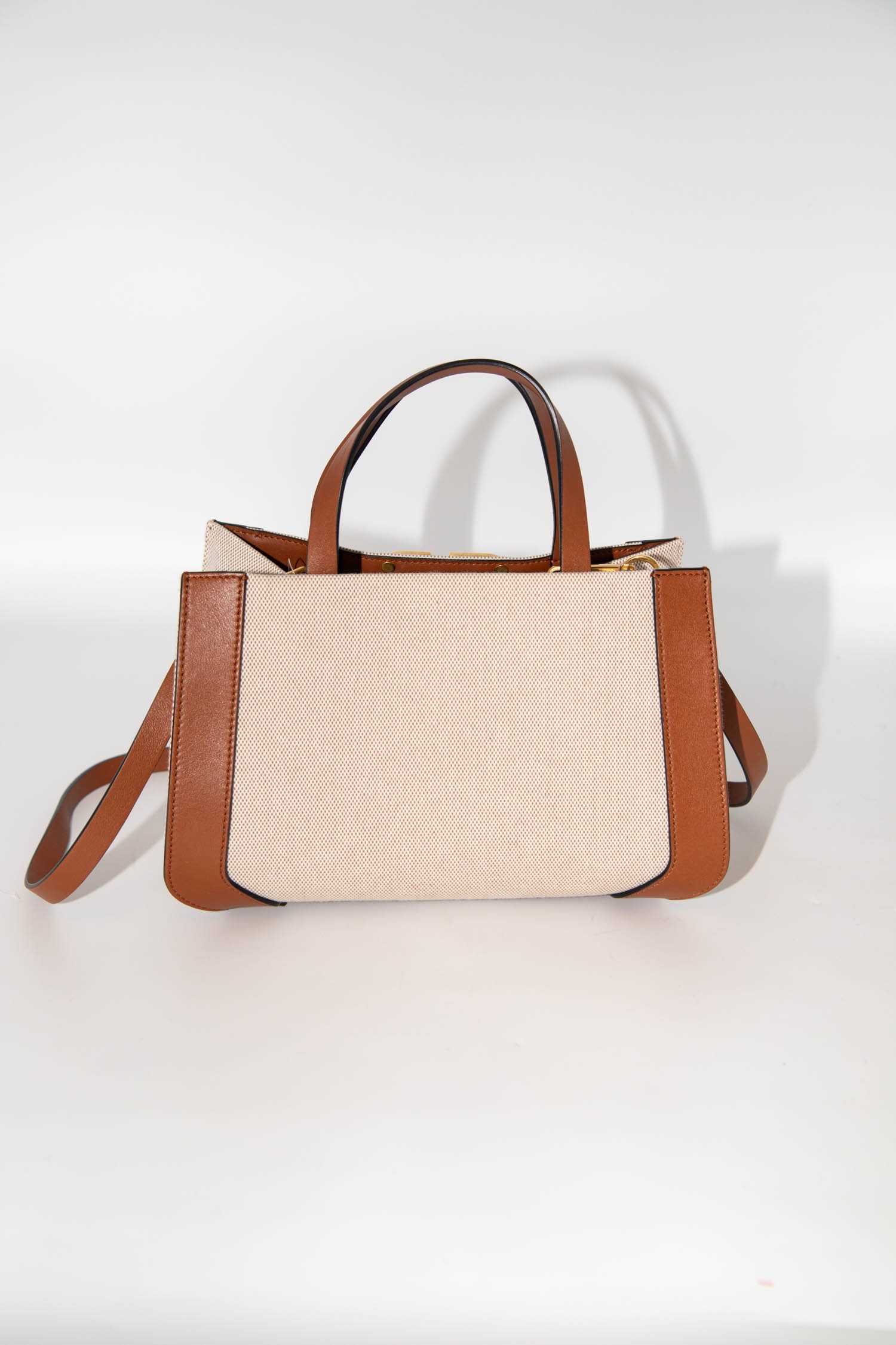 Thumbnail of http://Valentino%20Canvas-Umhängetasche%20in%20Beige%20und%20Camel