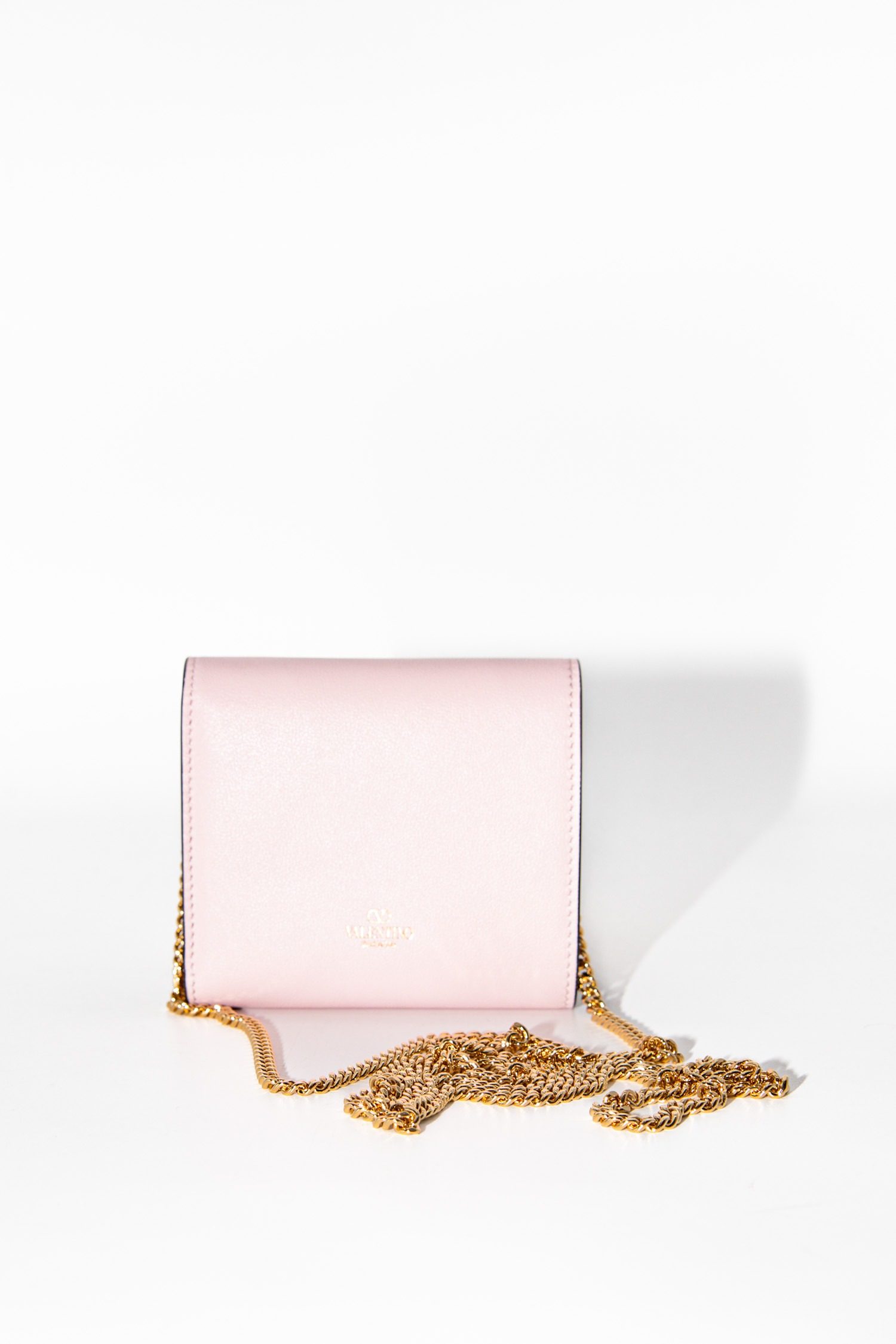 Thumbnail of http://Valentino%20Vlogo%20Signature%20Portemonnaie%20mit%20Kette%20in%20Rosa