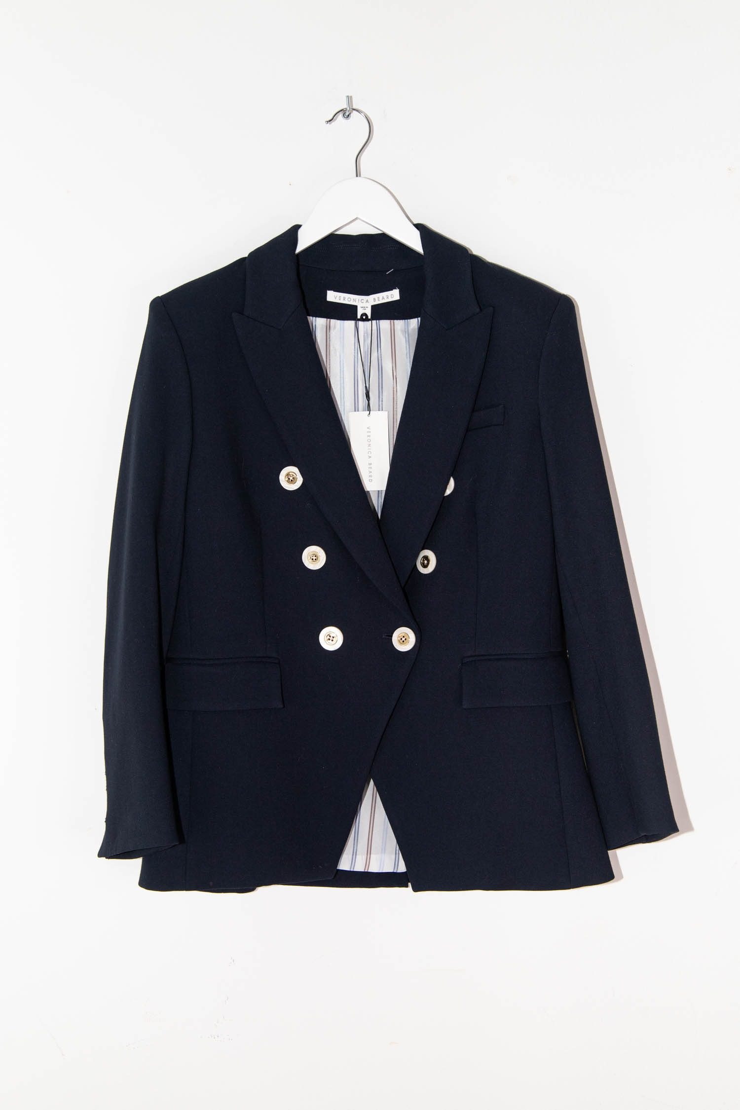 Thumbnail of http://Veronica%20Beard%20Blazer%20in%20Dunkelblau