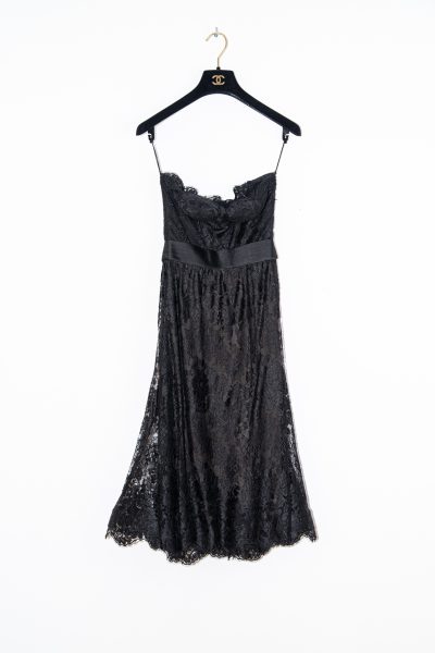 Chanel Spitzenkleid mit Schleife in Schwarz