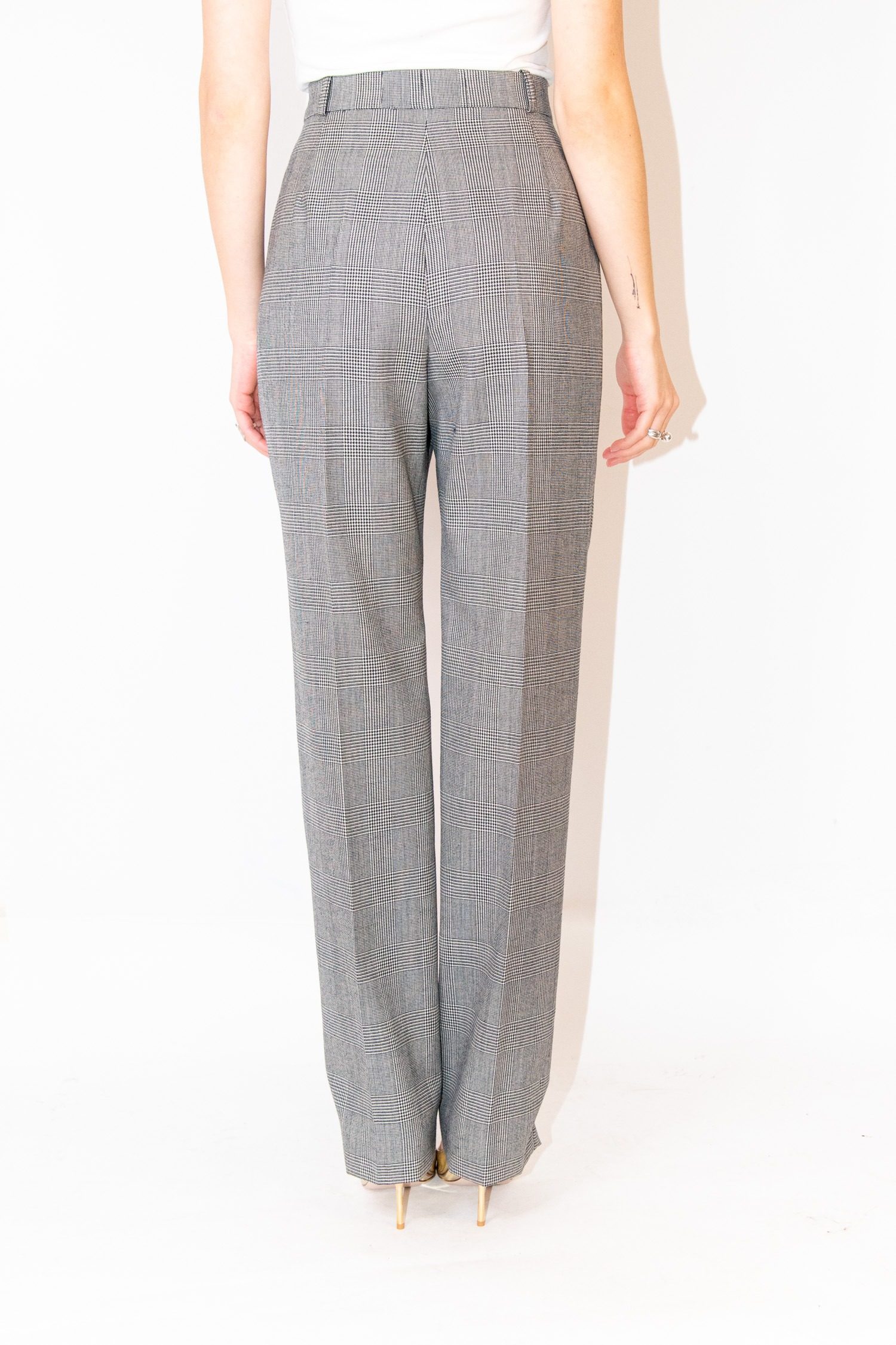 Thumbnail of http://Vintage%20Christian%20Dior%20Boutique%20Hosenanzug%20mit%20Karomuster