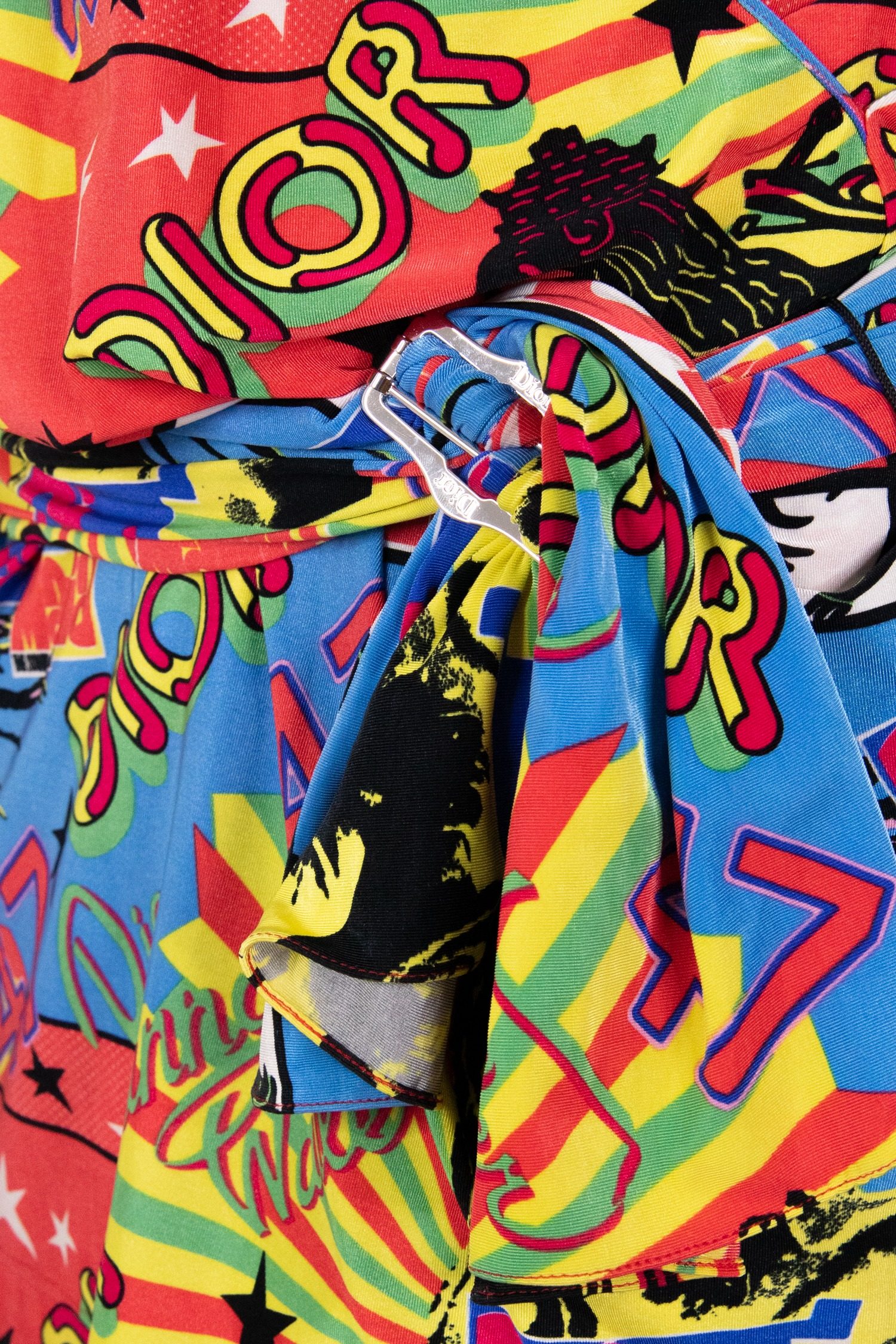 Thumbnail of http://Dior%20Vintage%20Oberteil%20mit%20Pop-Art-Print%20in%20Bunt