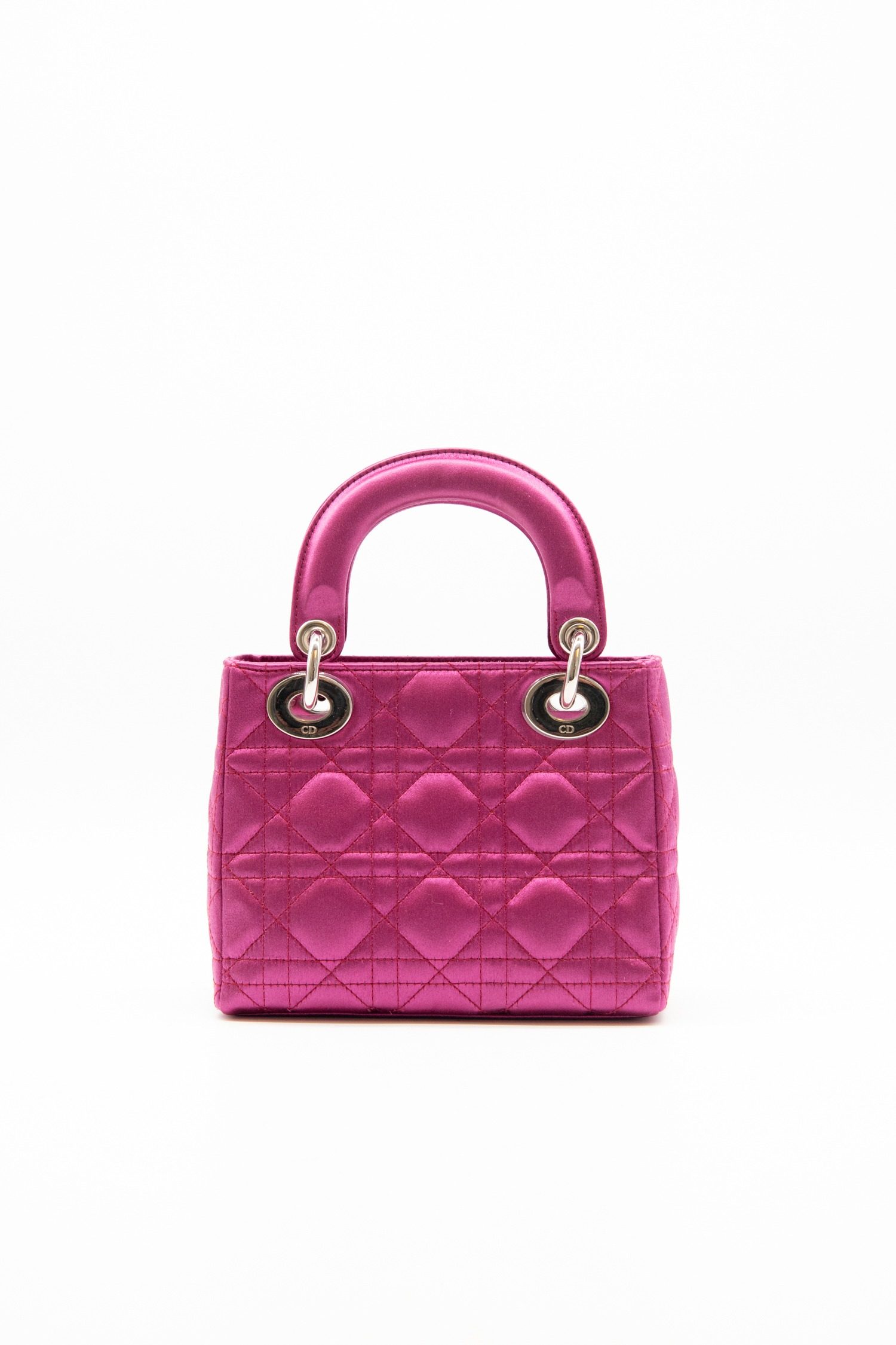 Thumbnail of http://Dior%20Dior%20Lady%20Mini%20Handtasche%20aus%20Seide%20in%20Cyclam%20und%20Silber