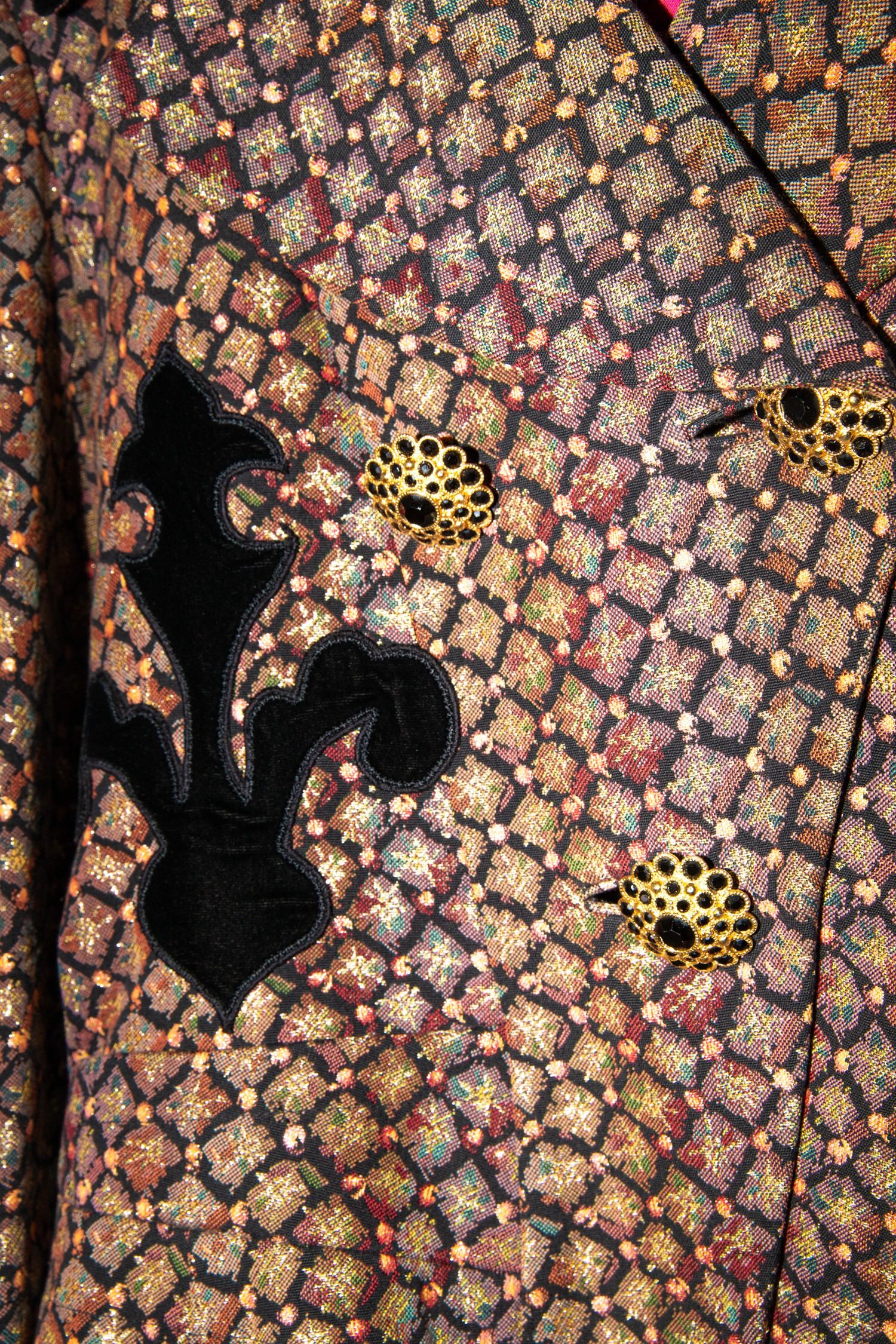 Thumbnail of http://Vintage%20Christian%20Lacroix%20Jacke%20mit%20Fleurs-de-lis-Applikationen