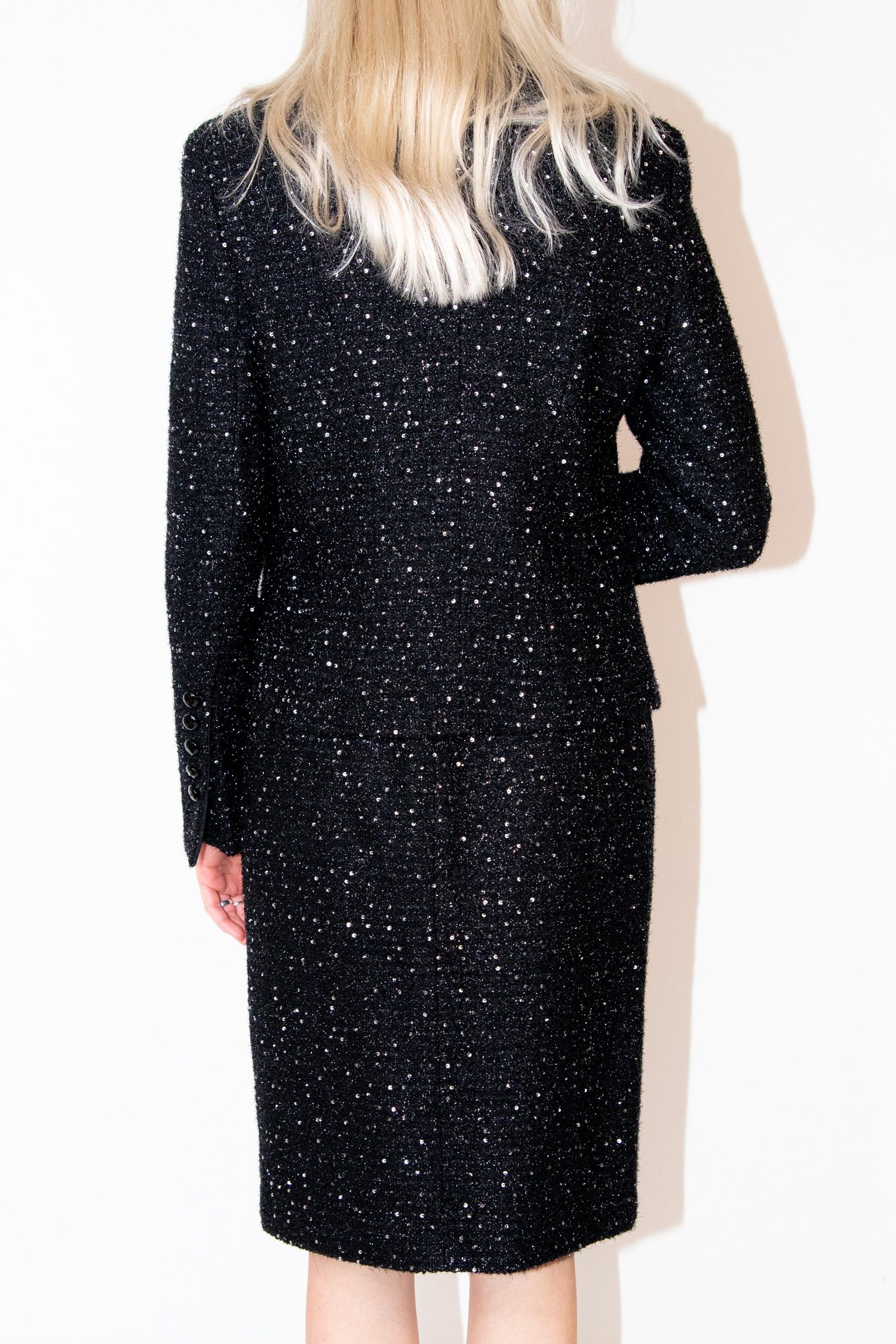 Thumbnail of http://Vintage%20Escada%20Kostüm%20mit%20Pailletten%20in%20Schwarz%20und%20Silber