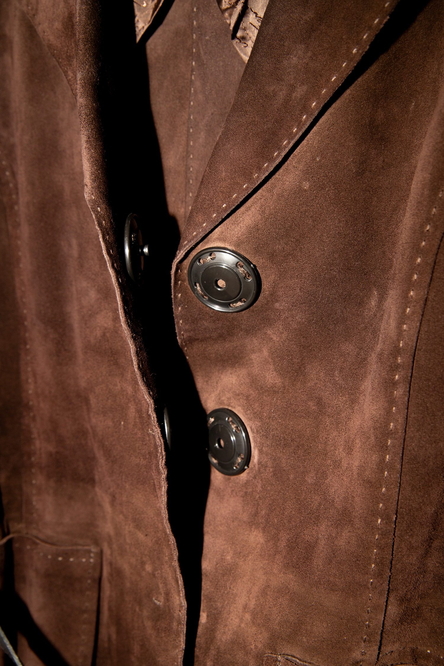 Thumbnail of http://Vintage%20Fendi%20Lederjacke%20mit%20Gürtel%20in%20Dunkelbraun