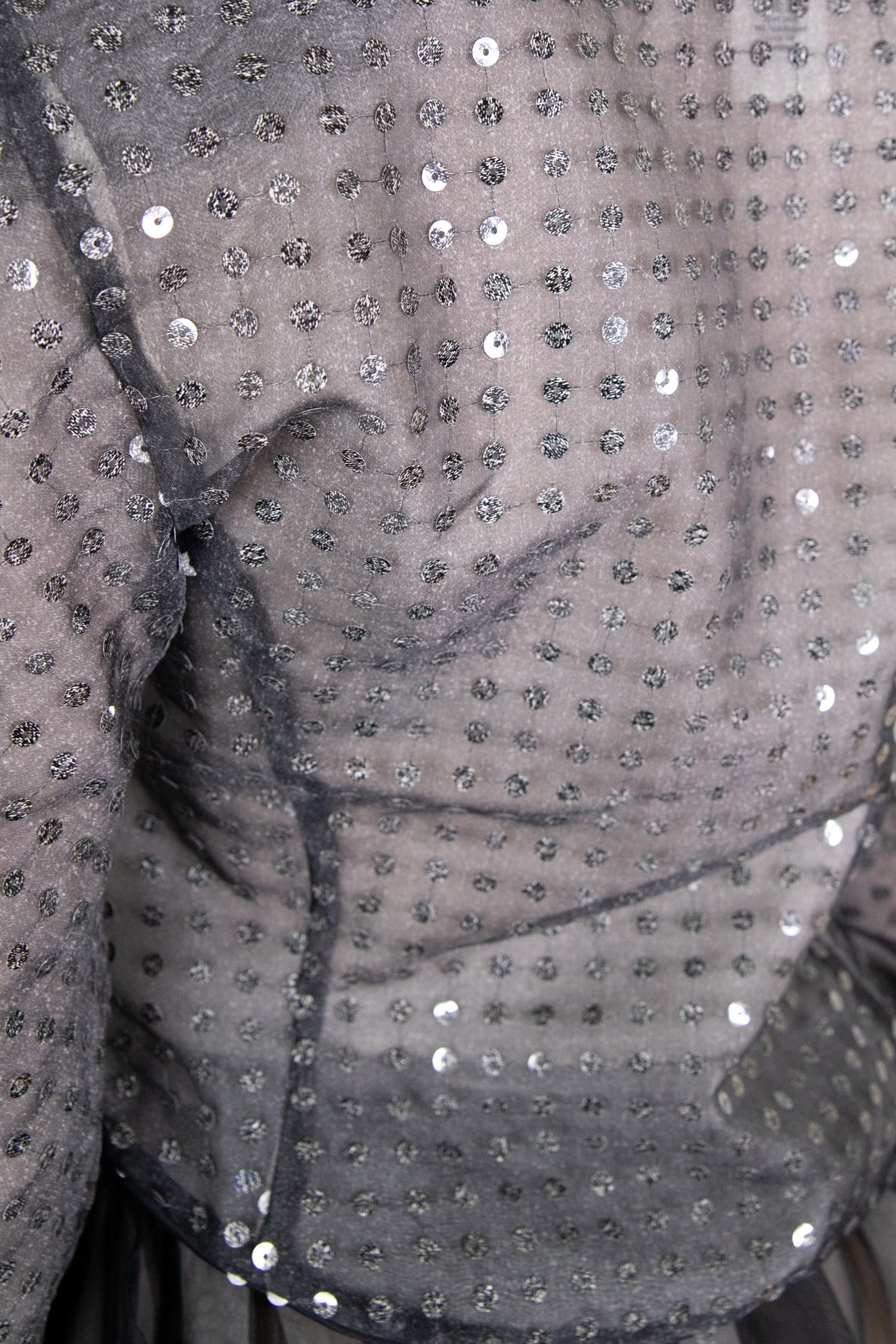 Thumbnail of http://Giorgio%20Armani%20Vintage%20extravagantes%20Set%20aus%20Bluse,%20Blazer%20und%20Maxi-Hose