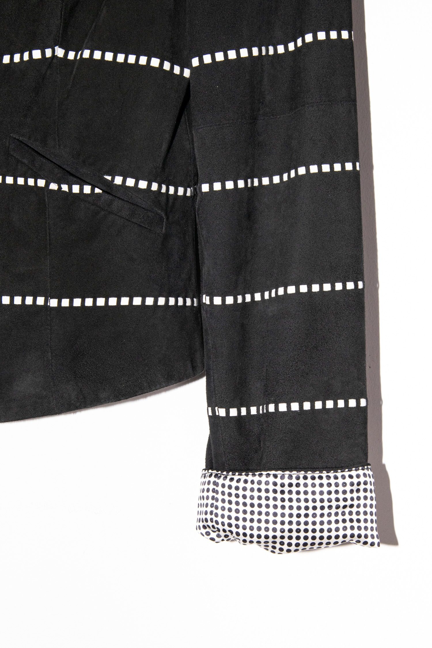 Thumbnail of http://Giorgio%20Armani%20Vintage%20Blazer%20aus%20Leder