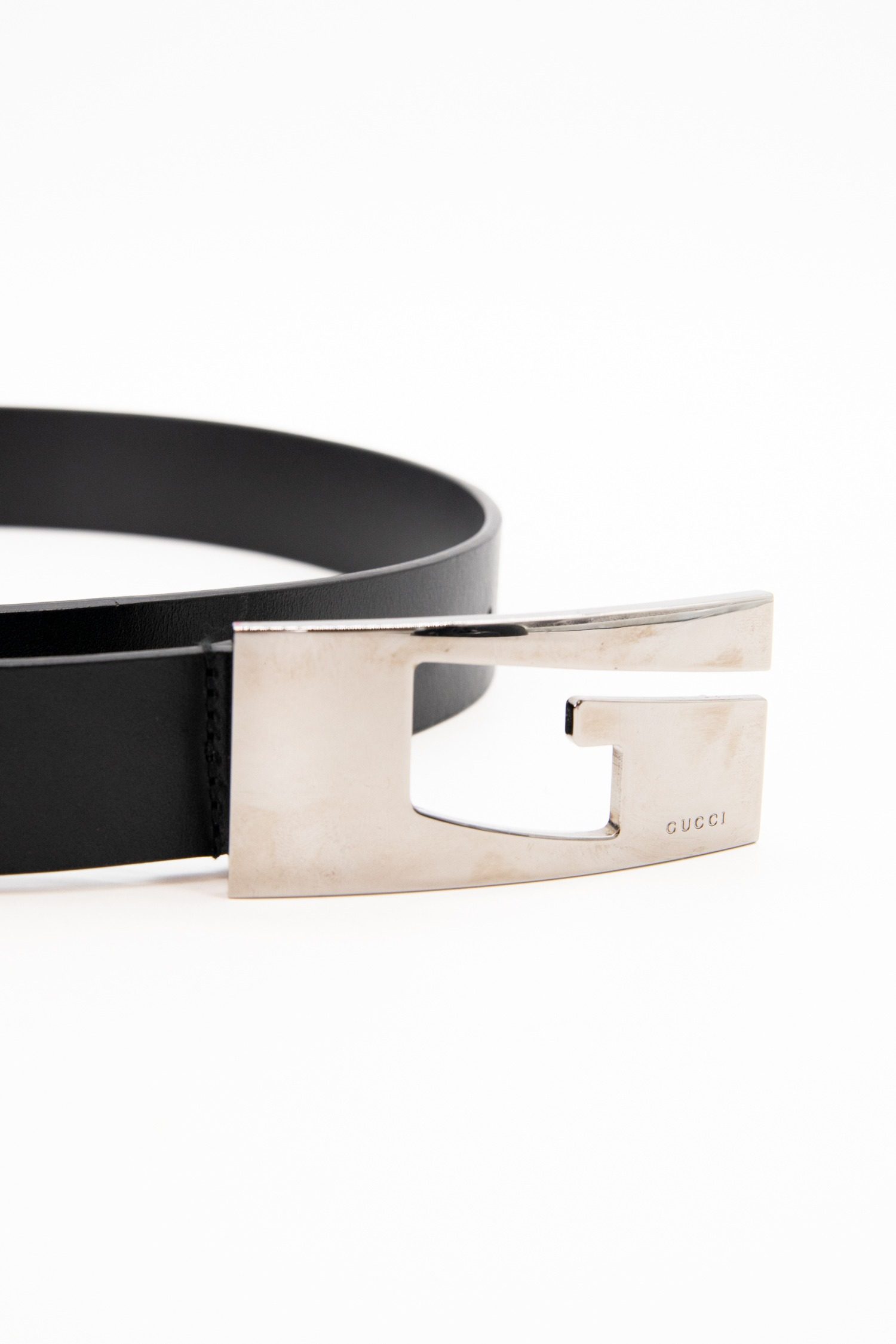 Thumbnail of http://Gucci%20Vintage%20Gürtel%20in%20Schwarz%20und%20Silber