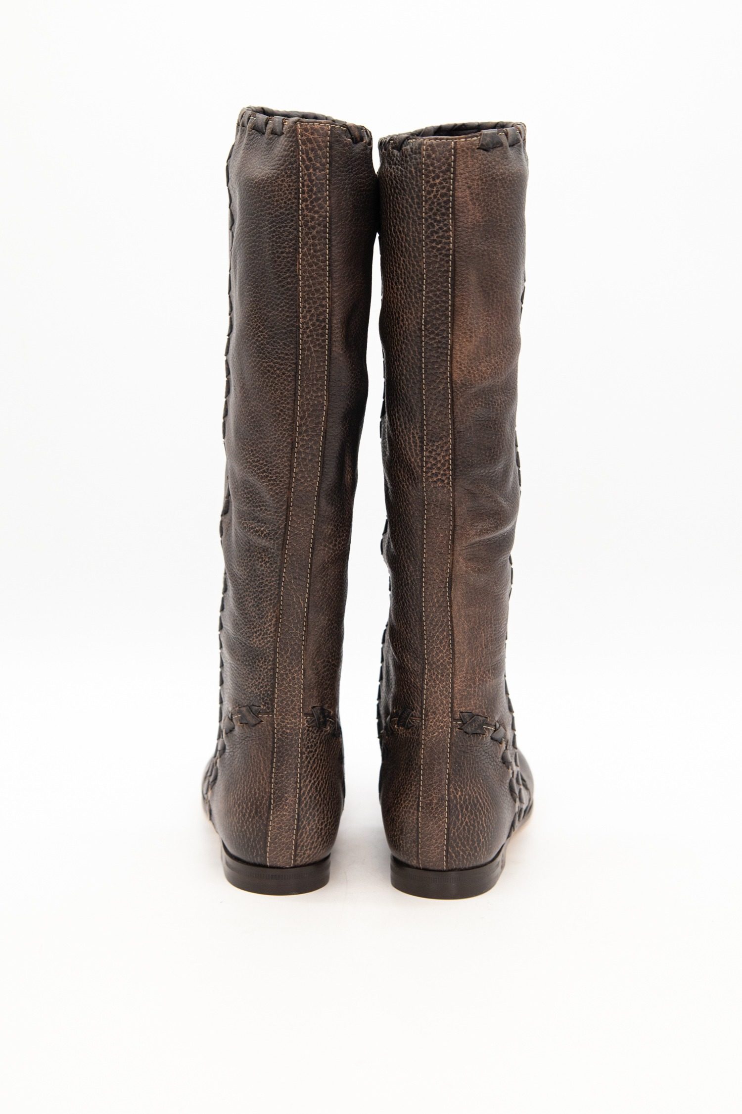 Thumbnail of http://Gucci%20Vintage%20Stiefel%20mit%20Flecht-Details%20in%20Dunkelbraun