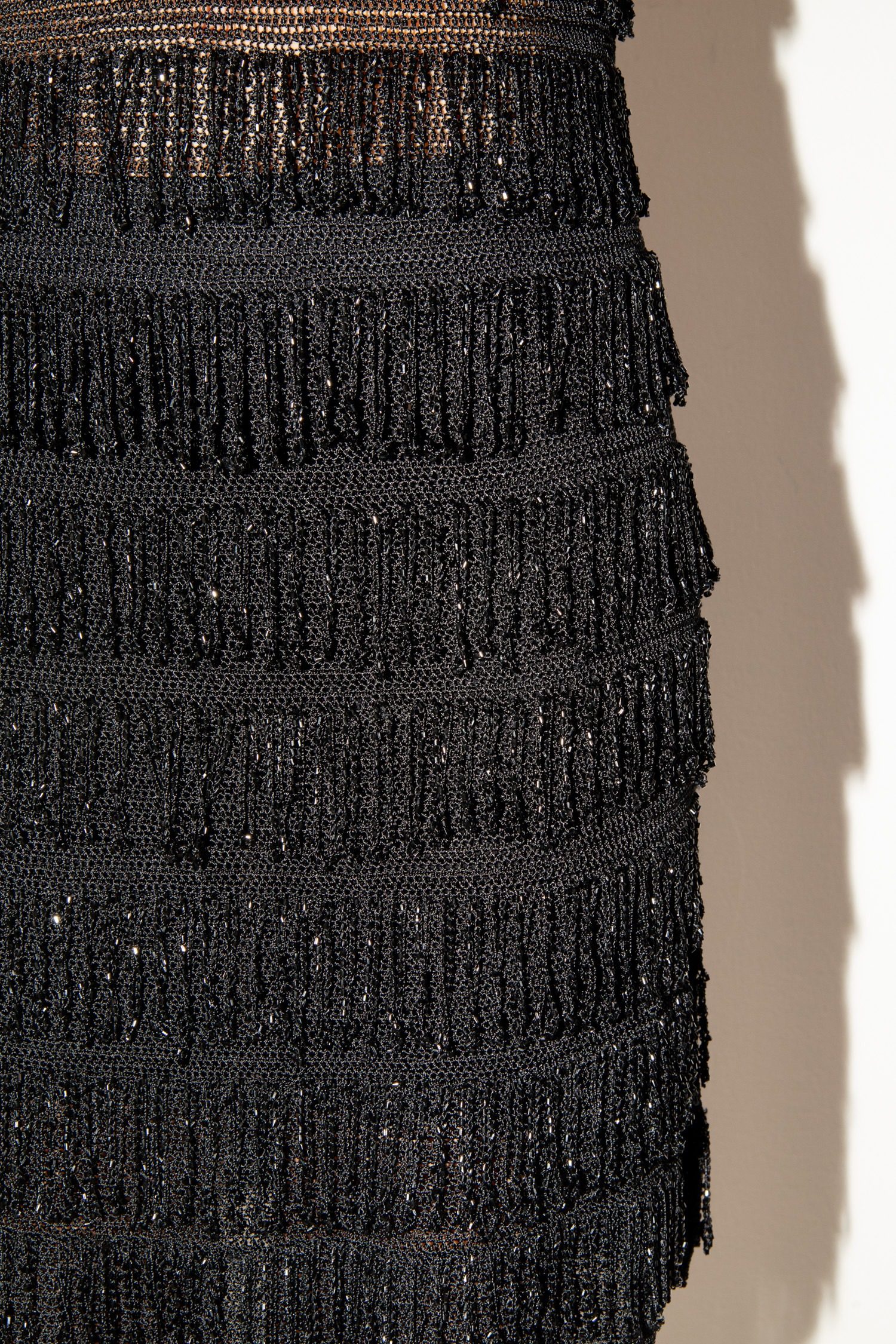 Thumbnail of http://Vintage%20Ritmo%20di%20Perla%20Minikleid%20mit%20Perlen%20in%20Schwarz