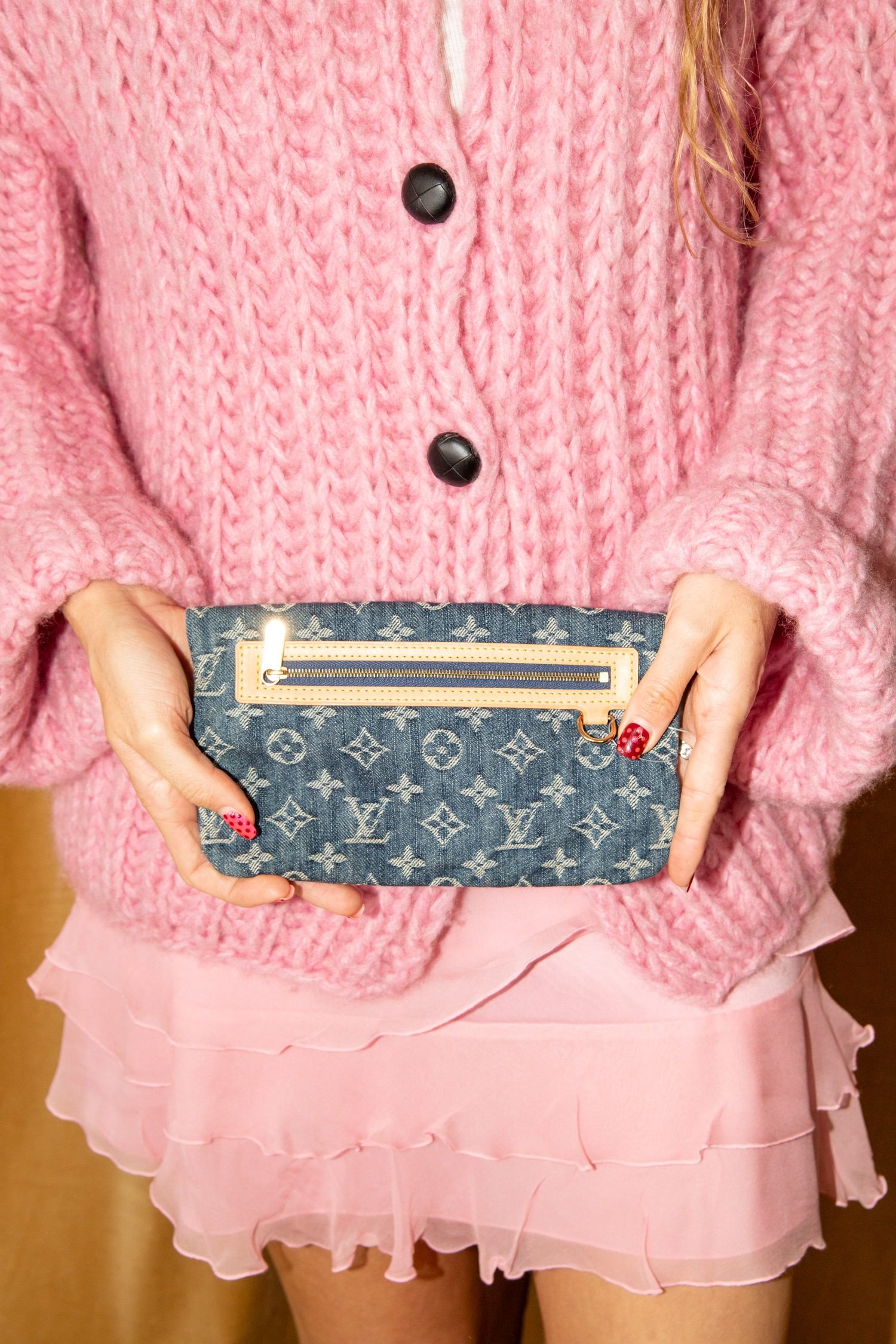 Thumbnail of http://Vintage%20Louis%20Vuitton%20Monogram%20Denim%20Clutch%20in%20Blau