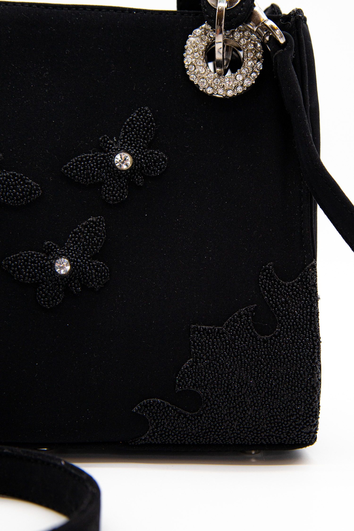 Thumbnail of http://Vintage%20Pensato%20Handtasche%20mit%20Perlen%20und%20Strass%20in%20Schwarz