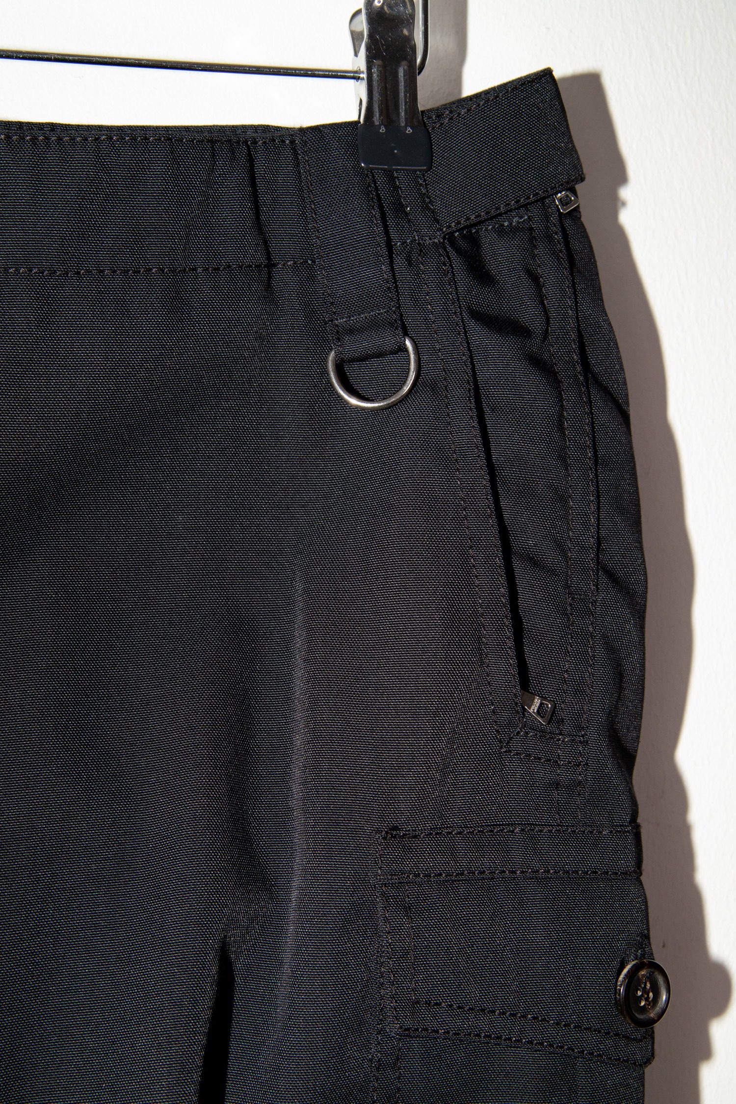 Thumbnail of http://Vintage%20Prada%20Minirock%20mit%20verschiedenen%20Taschen%20in%20Schwarz