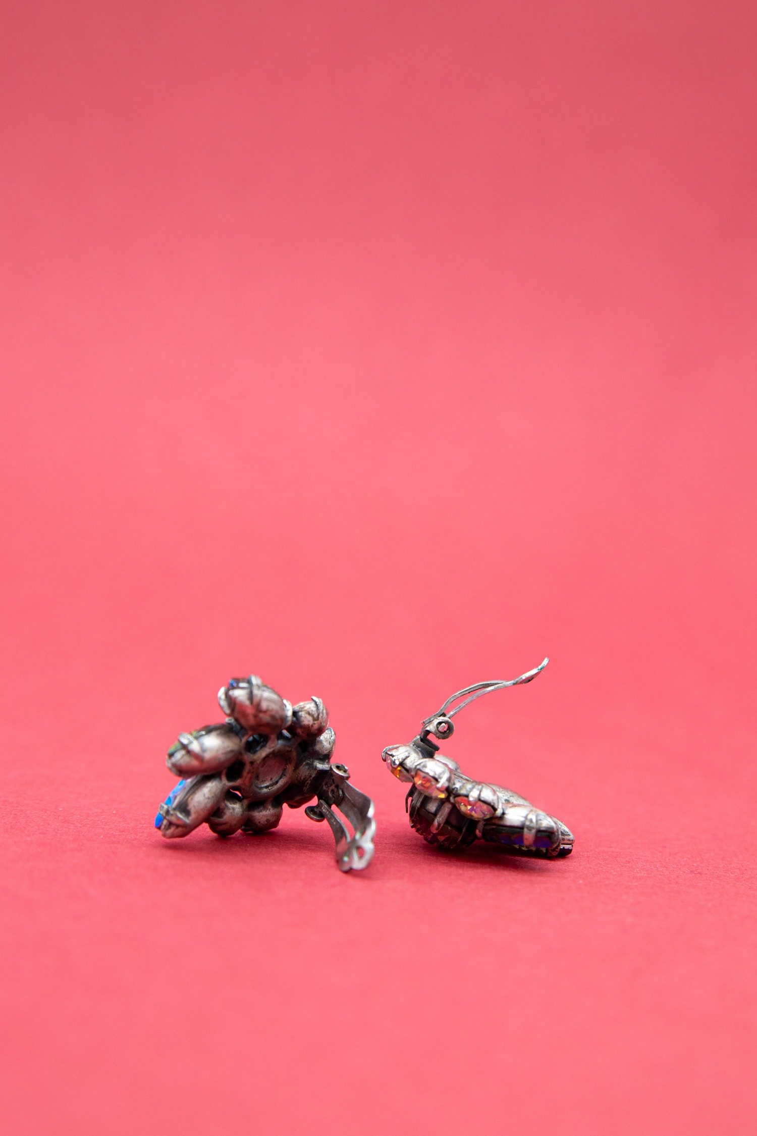Thumbnail of http://Schiaparelli%20Ohrclips%20mit%20Strass
