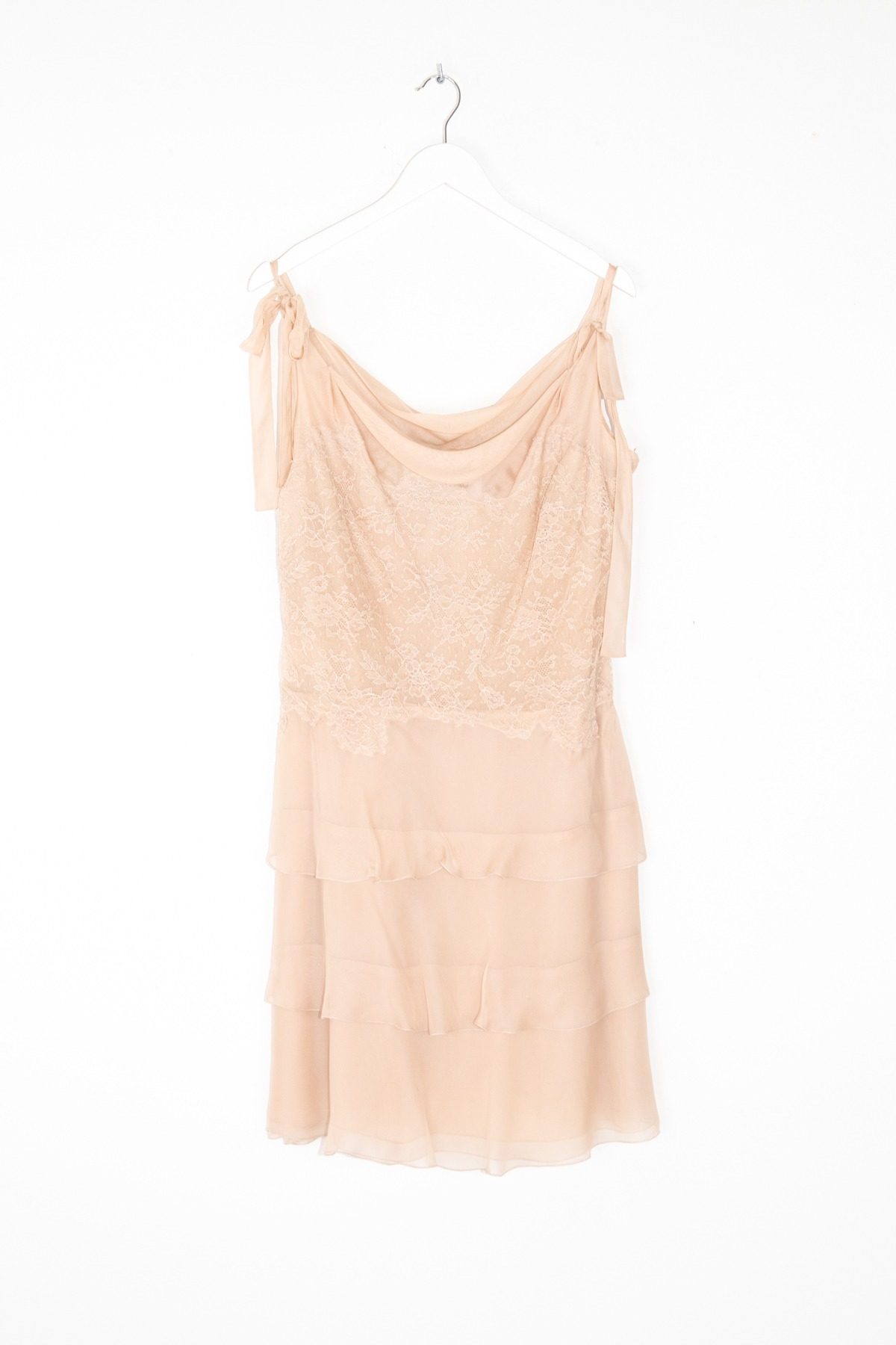 Thumbnail of http://Valentino%20Vintage%20Minikleid%20mit%20Spitze%20und%20Volants%20in%20Altrosa
