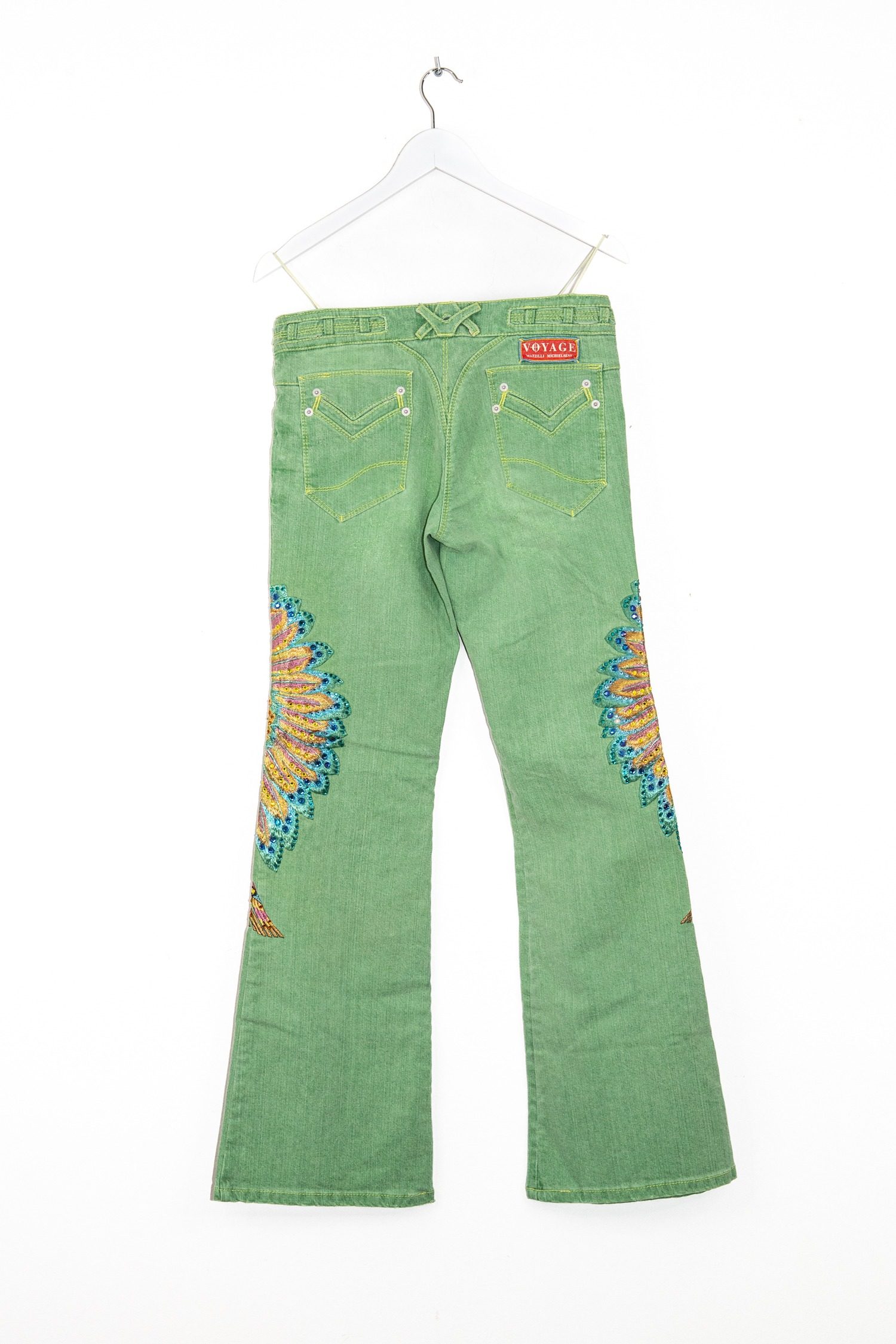 Thumbnail of http://Voyage%20Vintage%20Jeans%20mit%20Pailletten%20in%20Grün%20und%20Bunt