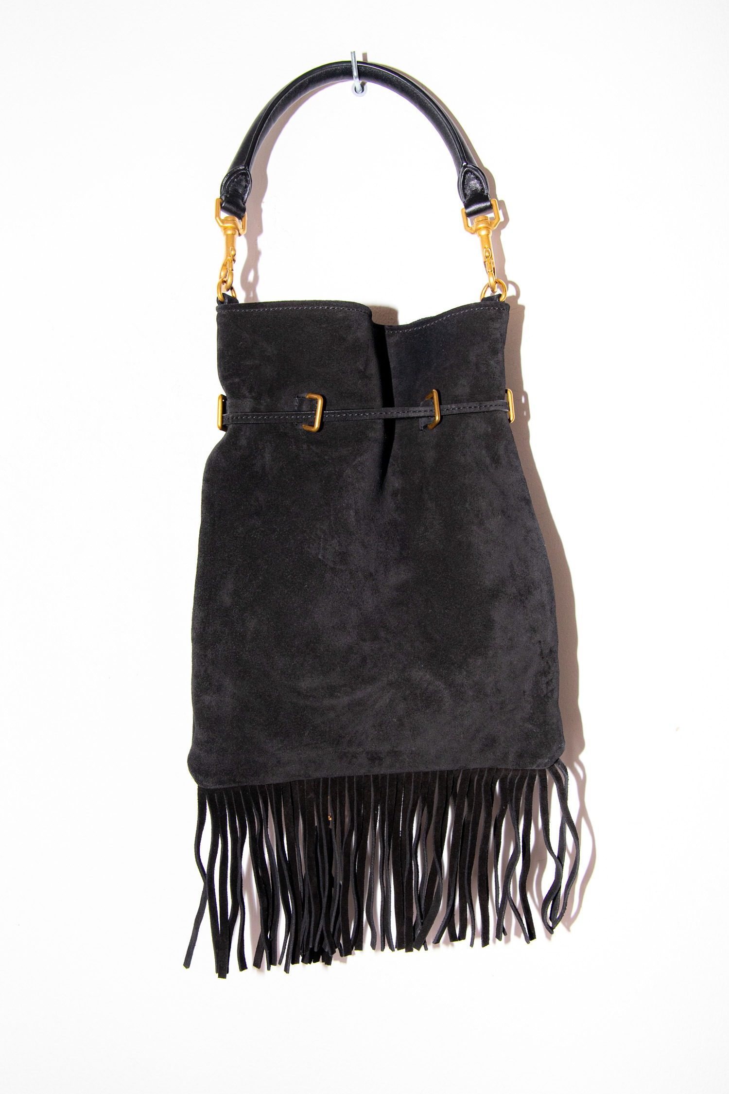 Thumbnail of http://Vintage%20Saint%20Laurent%20Schultertasche%20mit%20Fransen%20in%20Schwarz