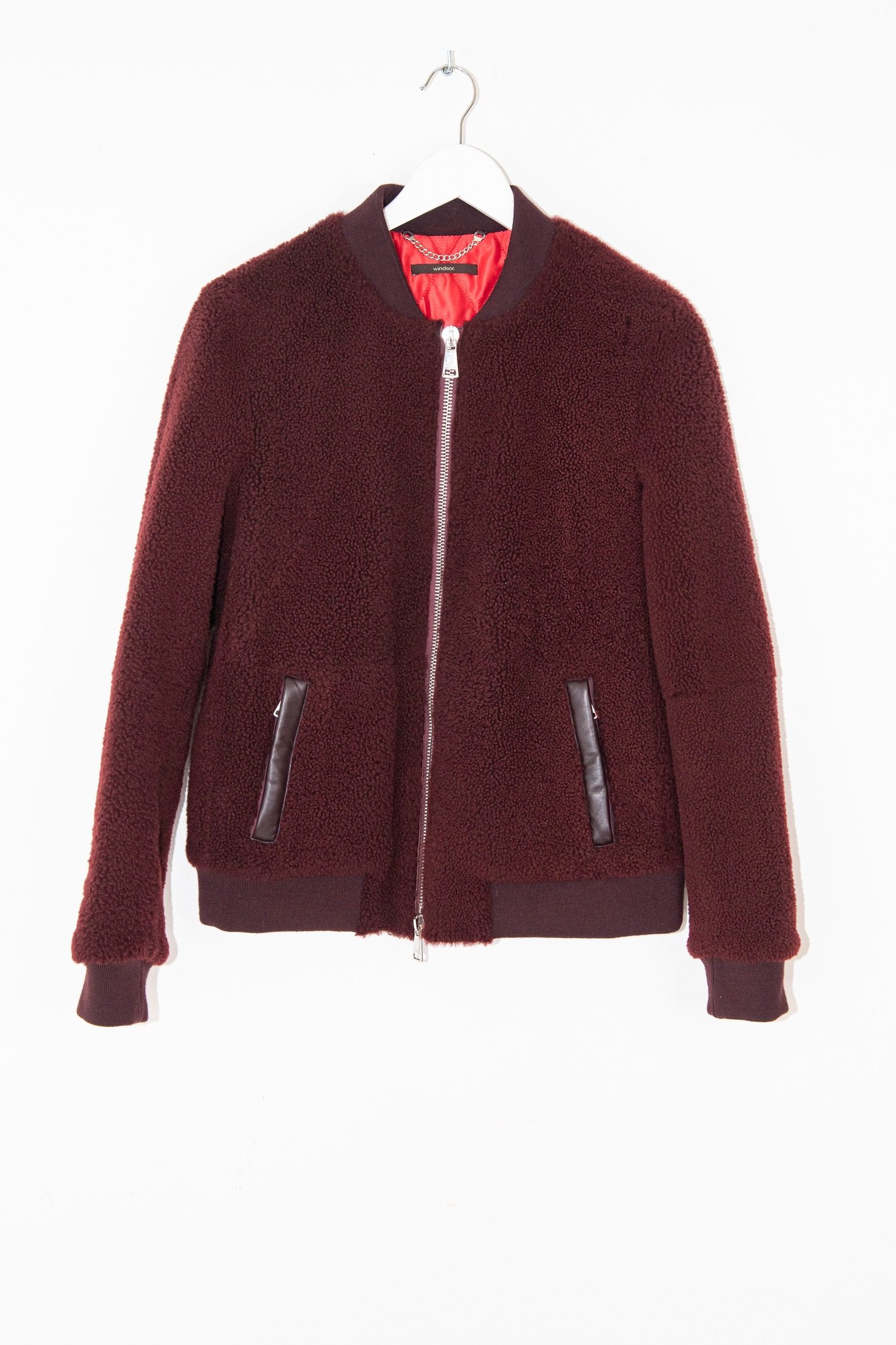 Thumbnail of http://Windsor%20Blouson%20in%20Bordeaux%20und%20Silber