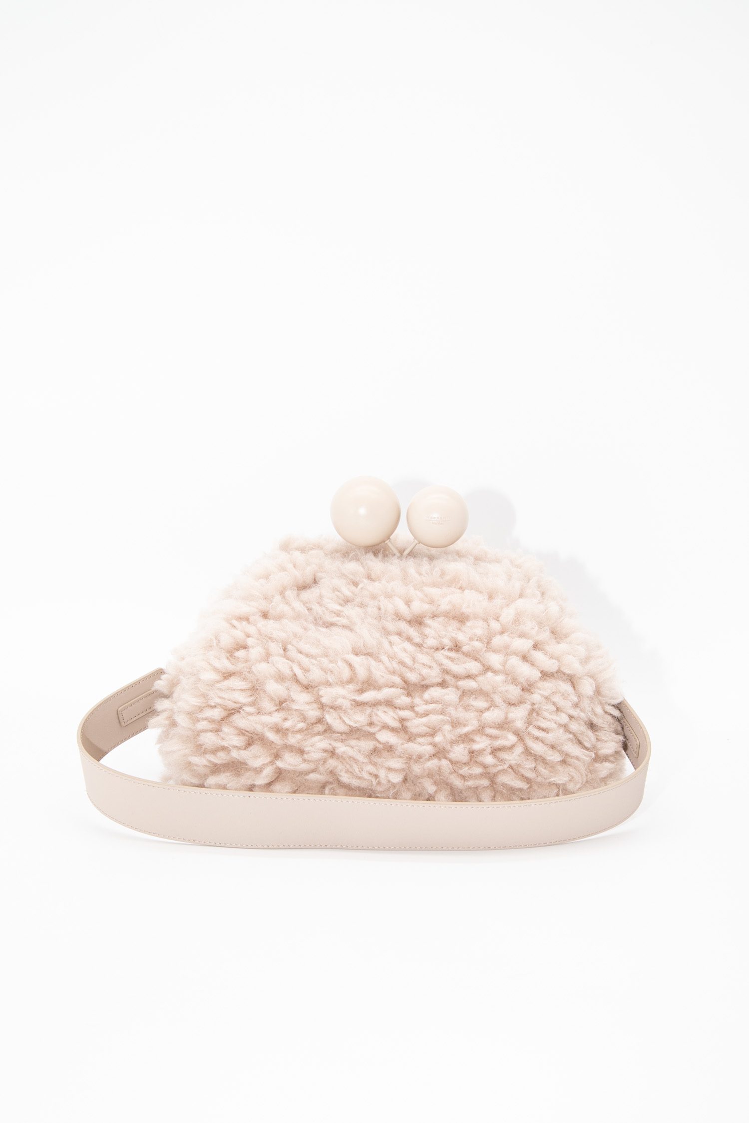 Weekend Max Mara "Pasticcino Breda" Plüsch Tasche in Beige