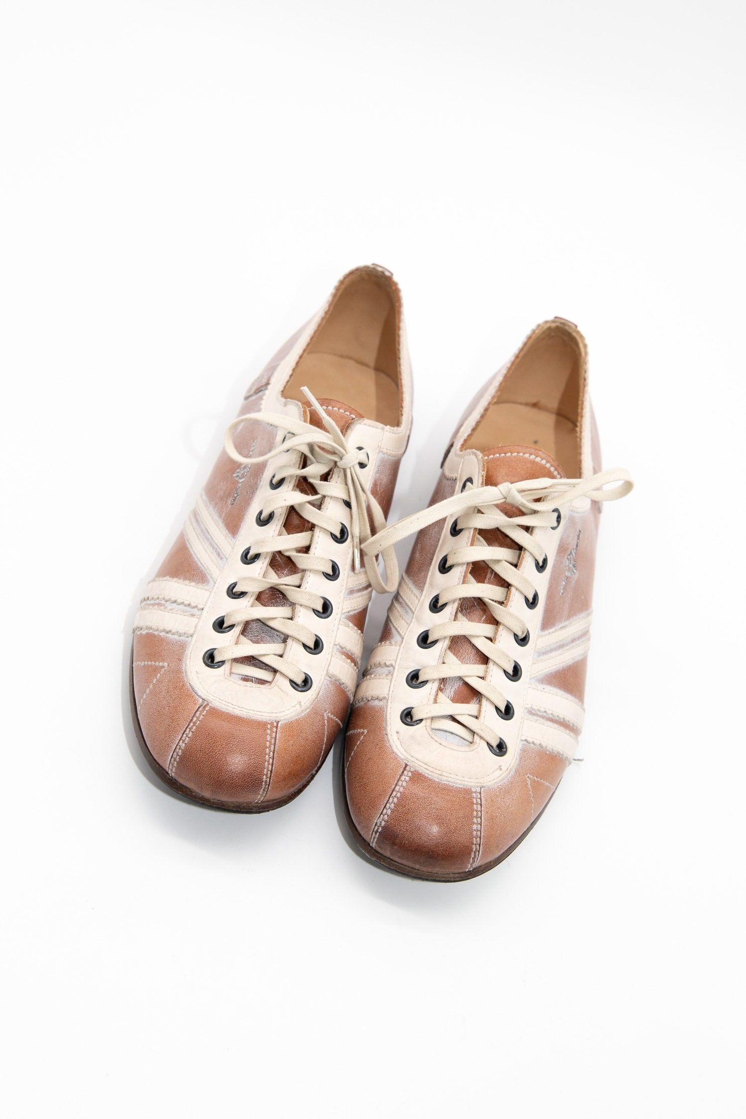 Thumbnail of http://Zeha%20Berlin%20Club%20Schnürschuhe%20im%20Usedlook