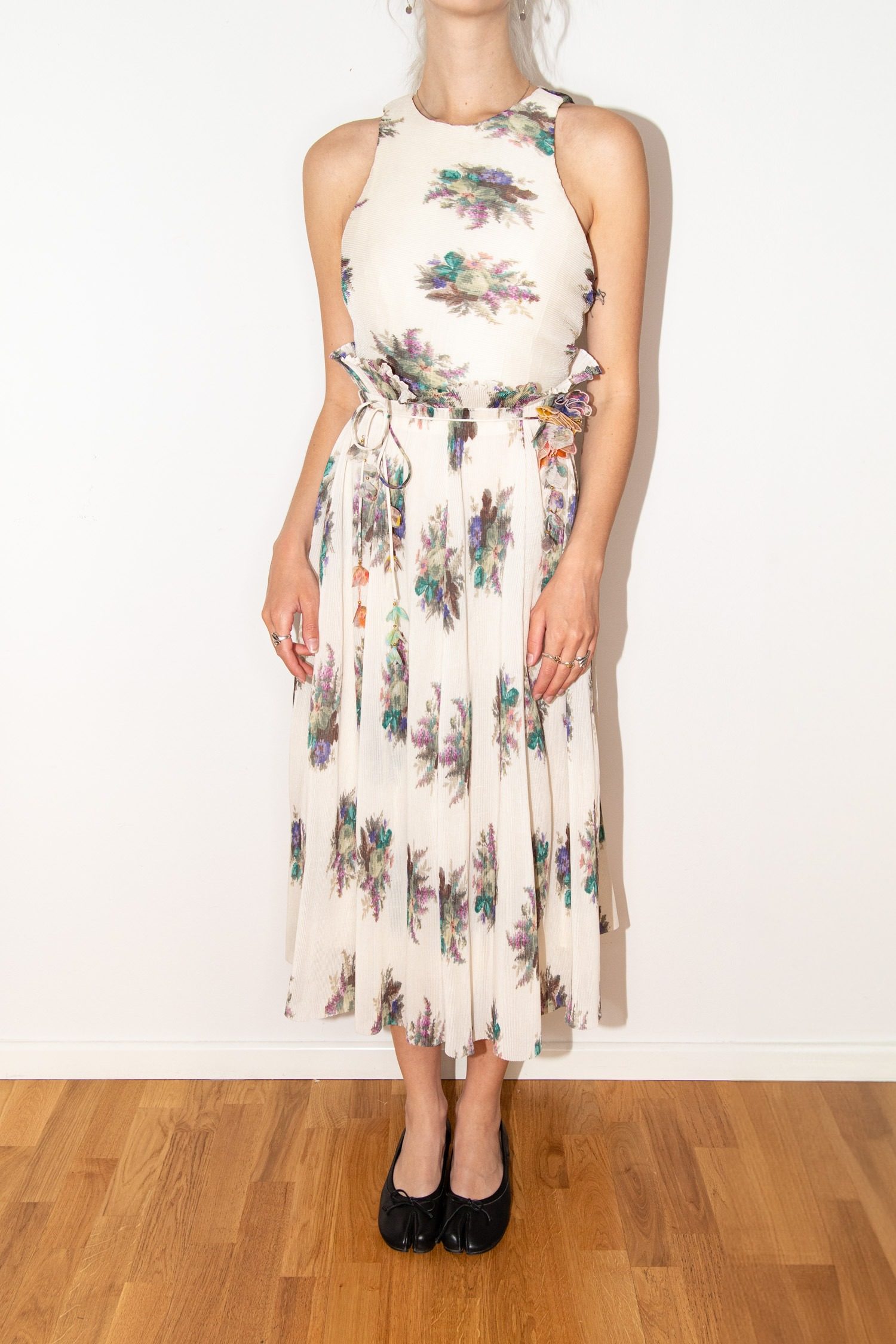 Thumbnail of http://Zimmermann%20Midikleid%20mit%20Blumenmuster%20in%20Ecru