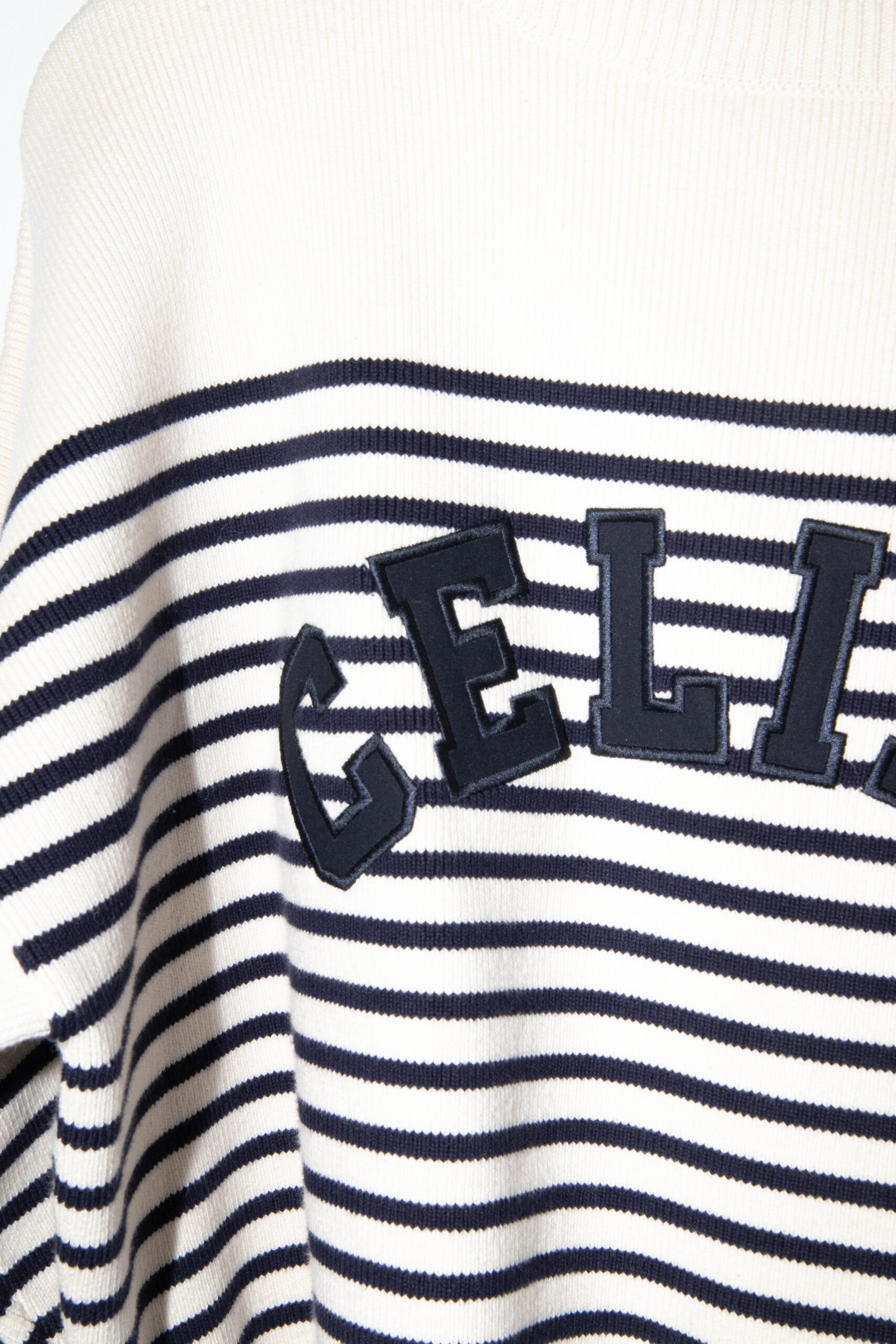 Celine Strickpullover mit Streifen in Dunkelblau und Ecru