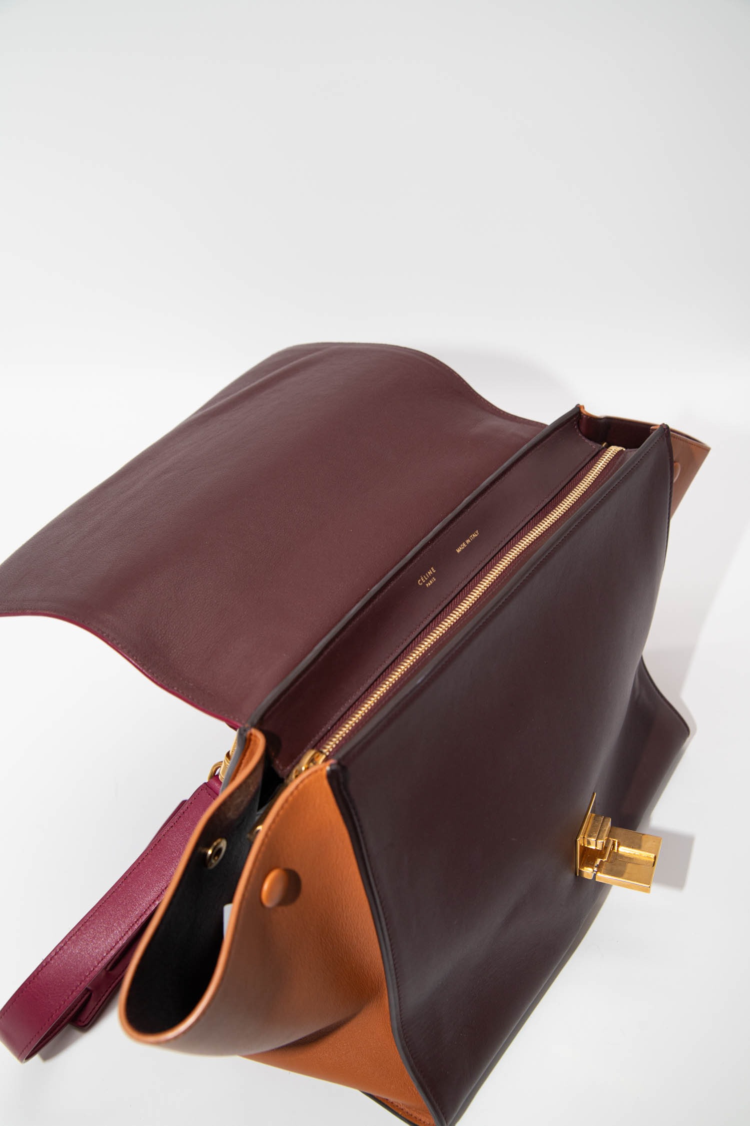 Céline "Trapeze Medium" Handtasche in Aubergine und Braun