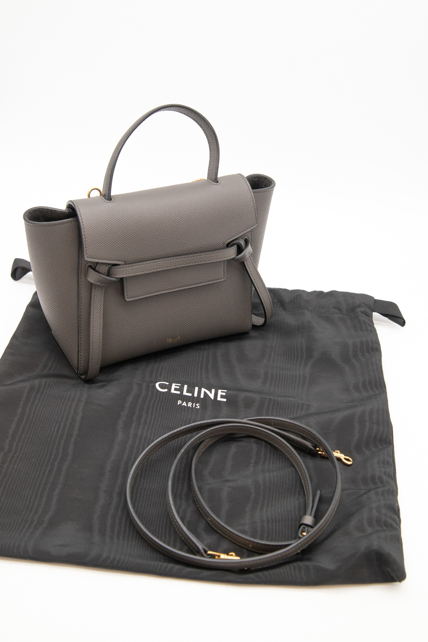Celine "Nano Belt Bag" in Dunkelgrau und Gold