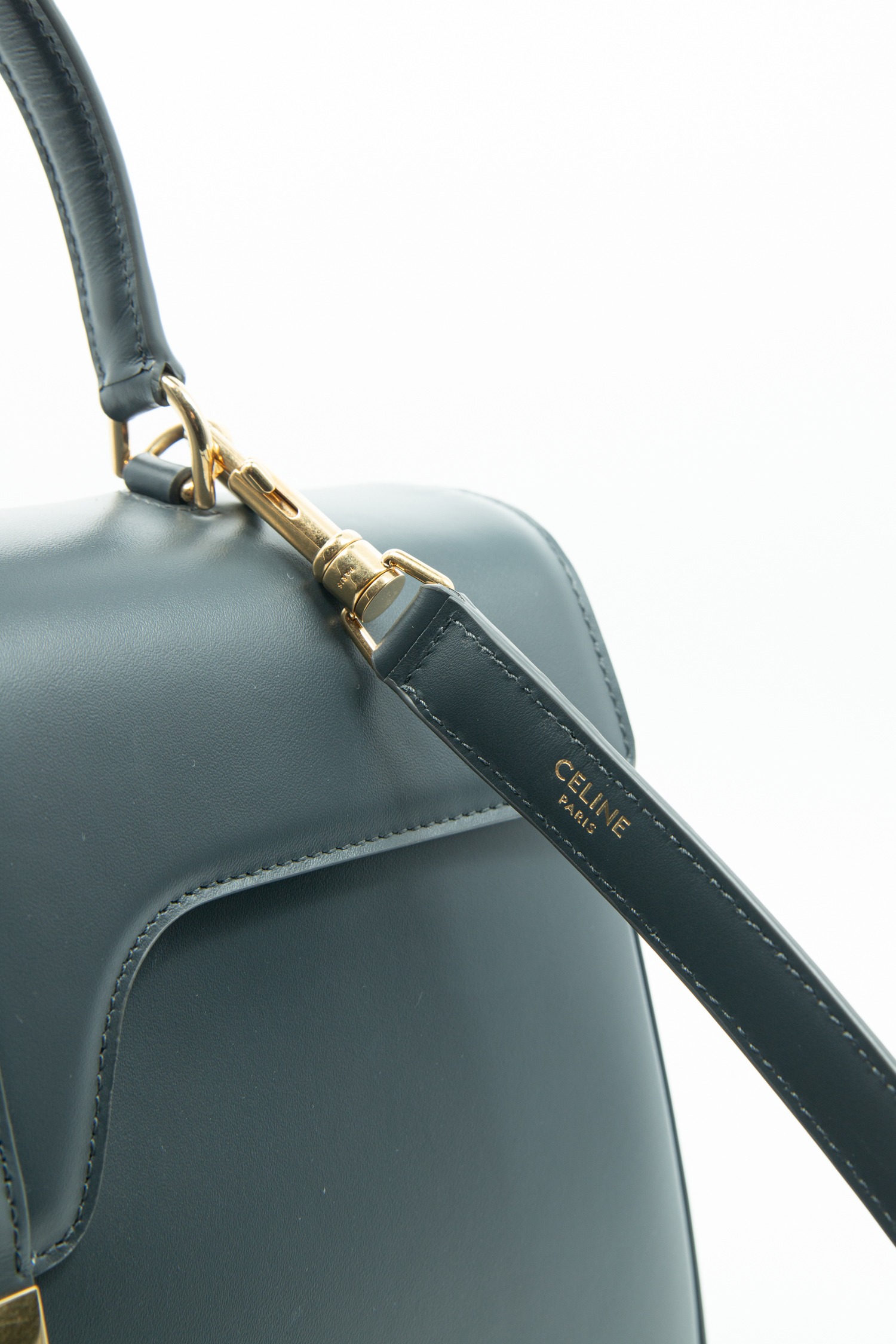 Celine "16" Handtasche aus Kalbsleder in Schiefergrau