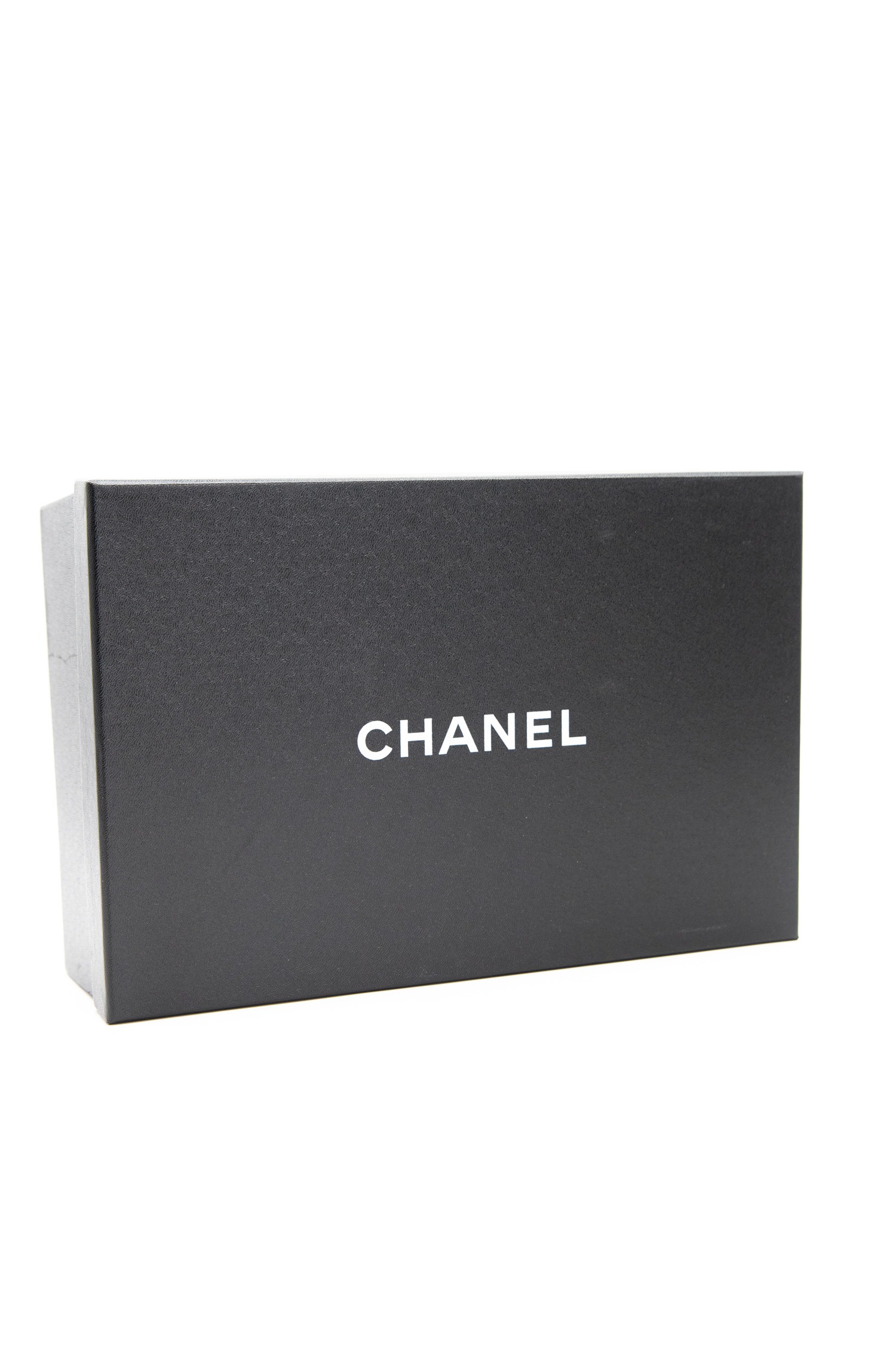 Chanel Pantoletten mit Logo in Schwarz