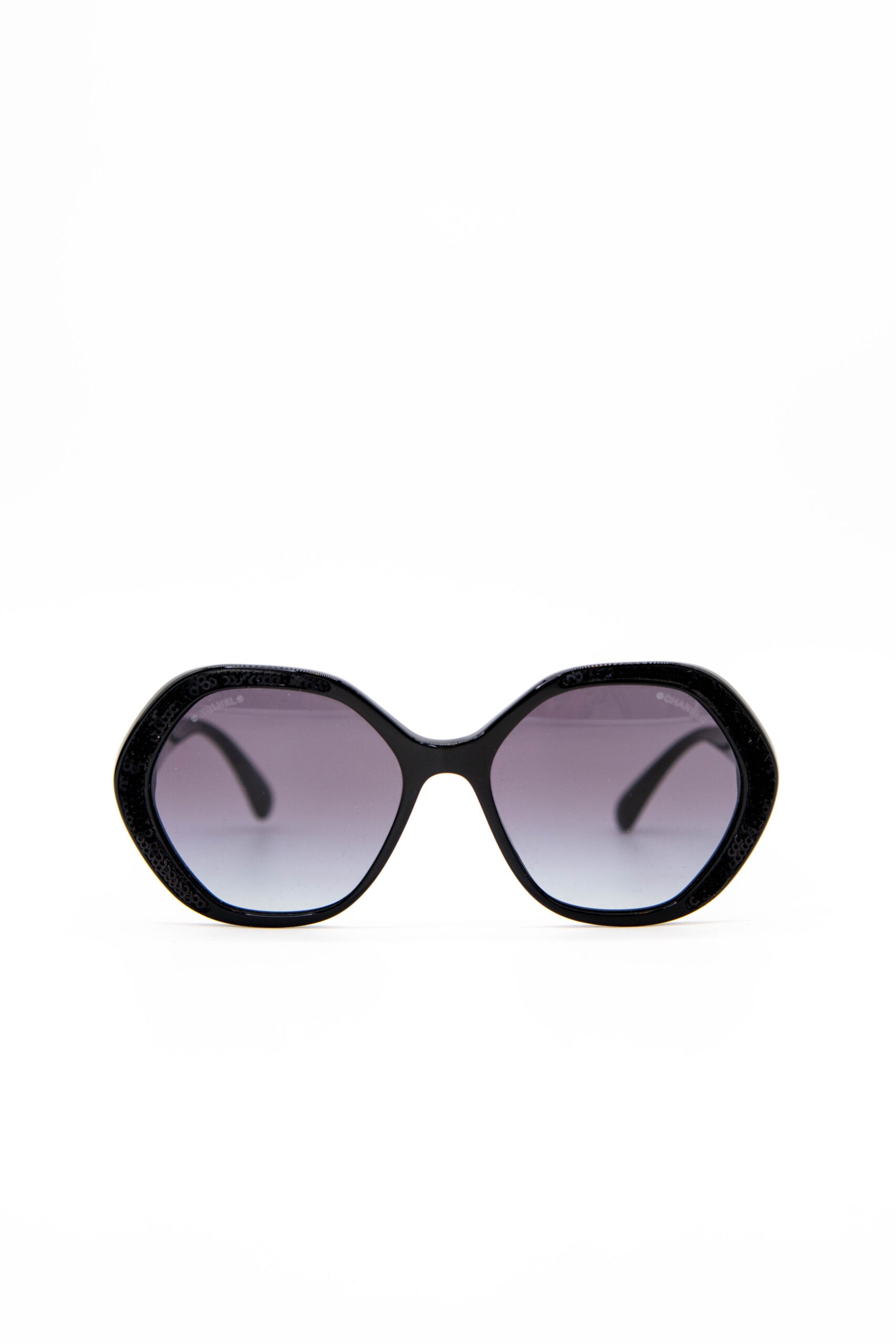 Chanel runde Sonnenbrille mit Pailletten in Schwarz
