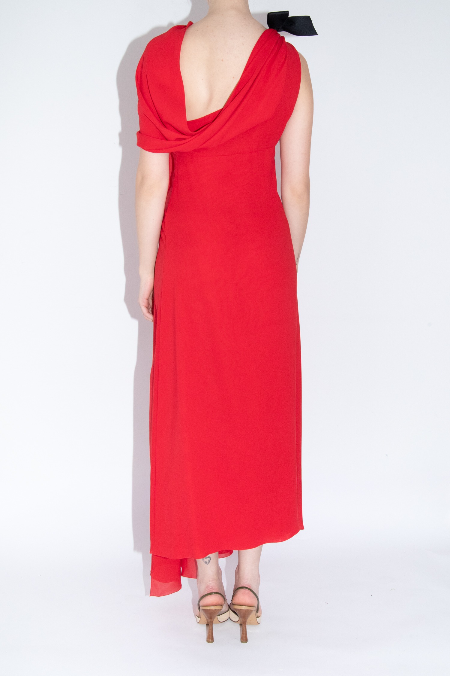 Chanel One-Shoulder Maxikleid in Rot