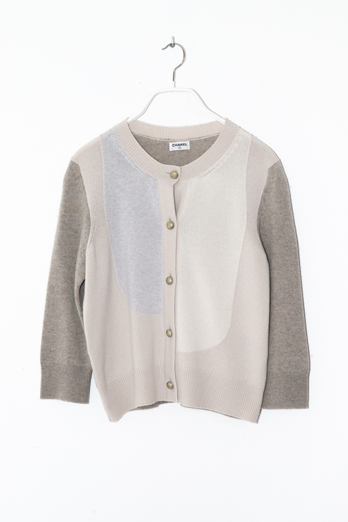 Chanel Strickjacke in Beige und Hellgrau