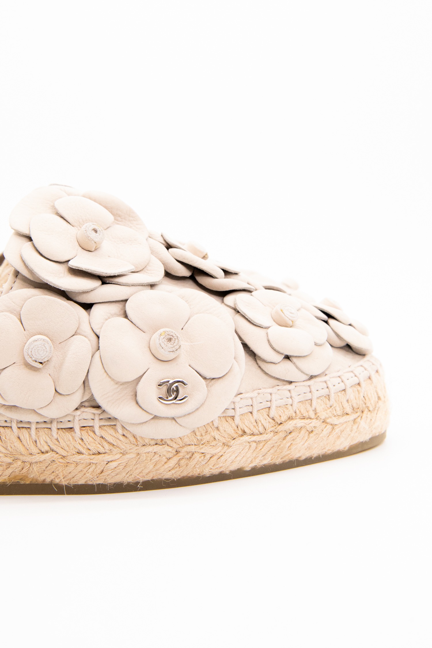 Chanel Espandrilles in Hellgrau und Natur