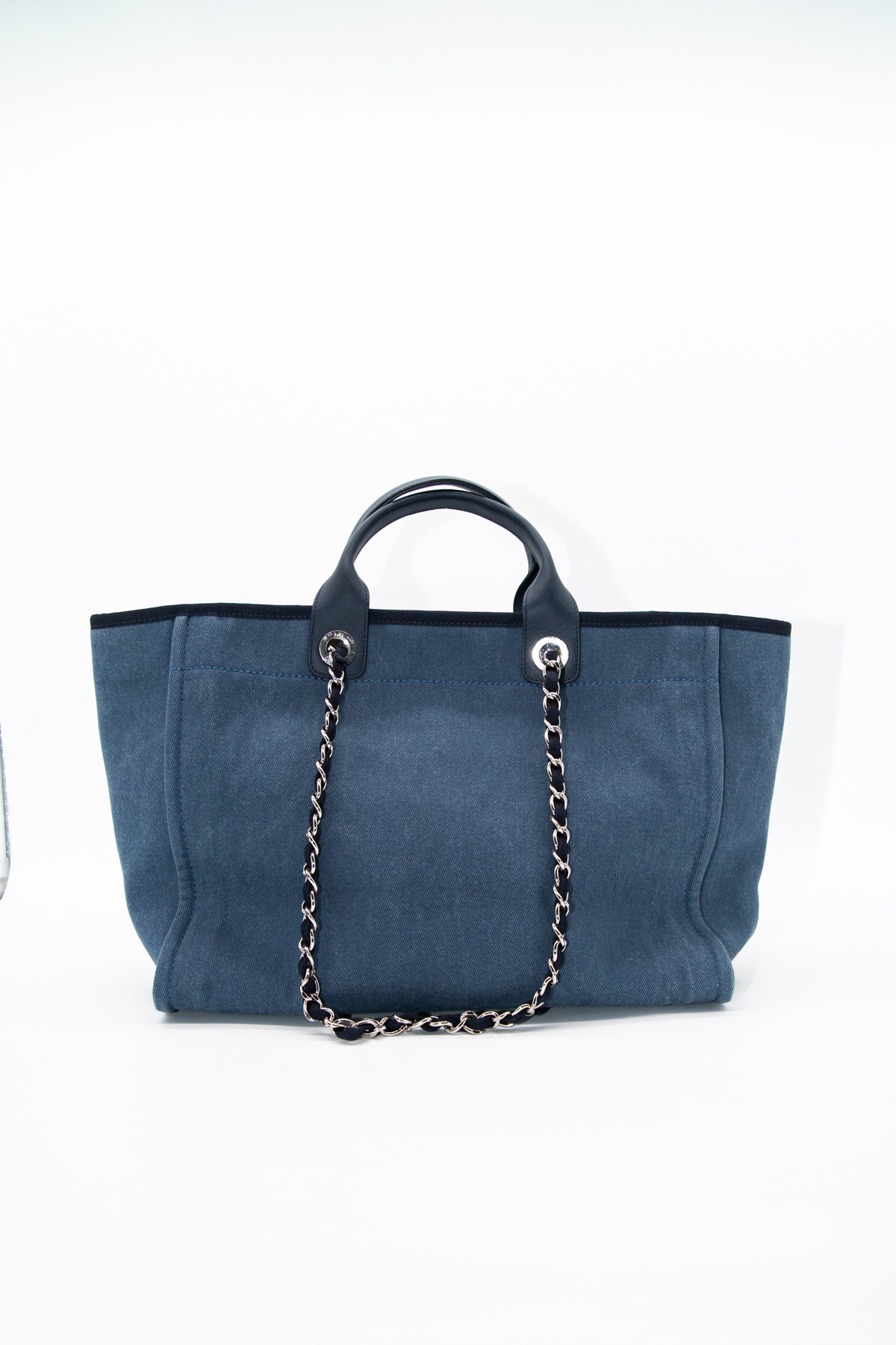Chanel "Deauville" Umhängetasche in Blau
