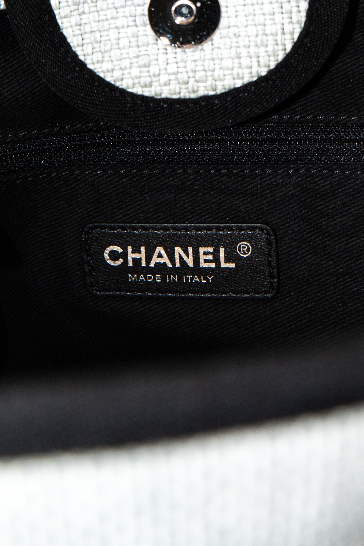 Chanel "Deauville" Shopper in Grau, Schwarz und Silber
