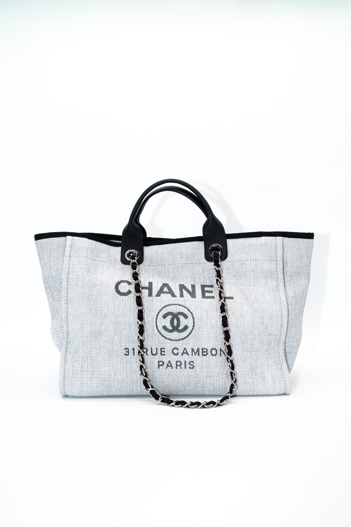 Chanel "Deauville" Shopper in Grau, Schwarz und Silber