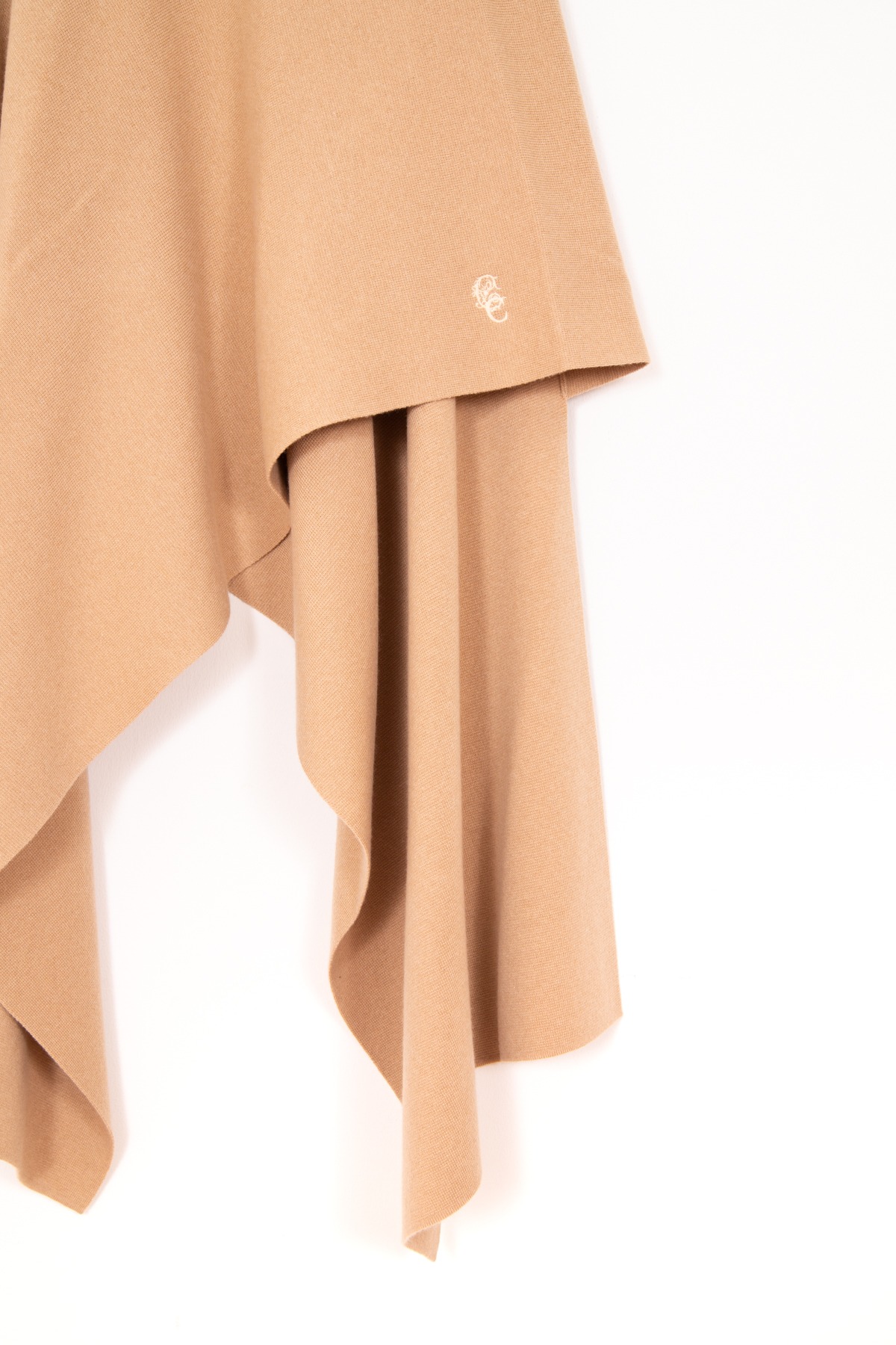 Chloé Asymmetrischer Poncho aus Kaschmir in Camel