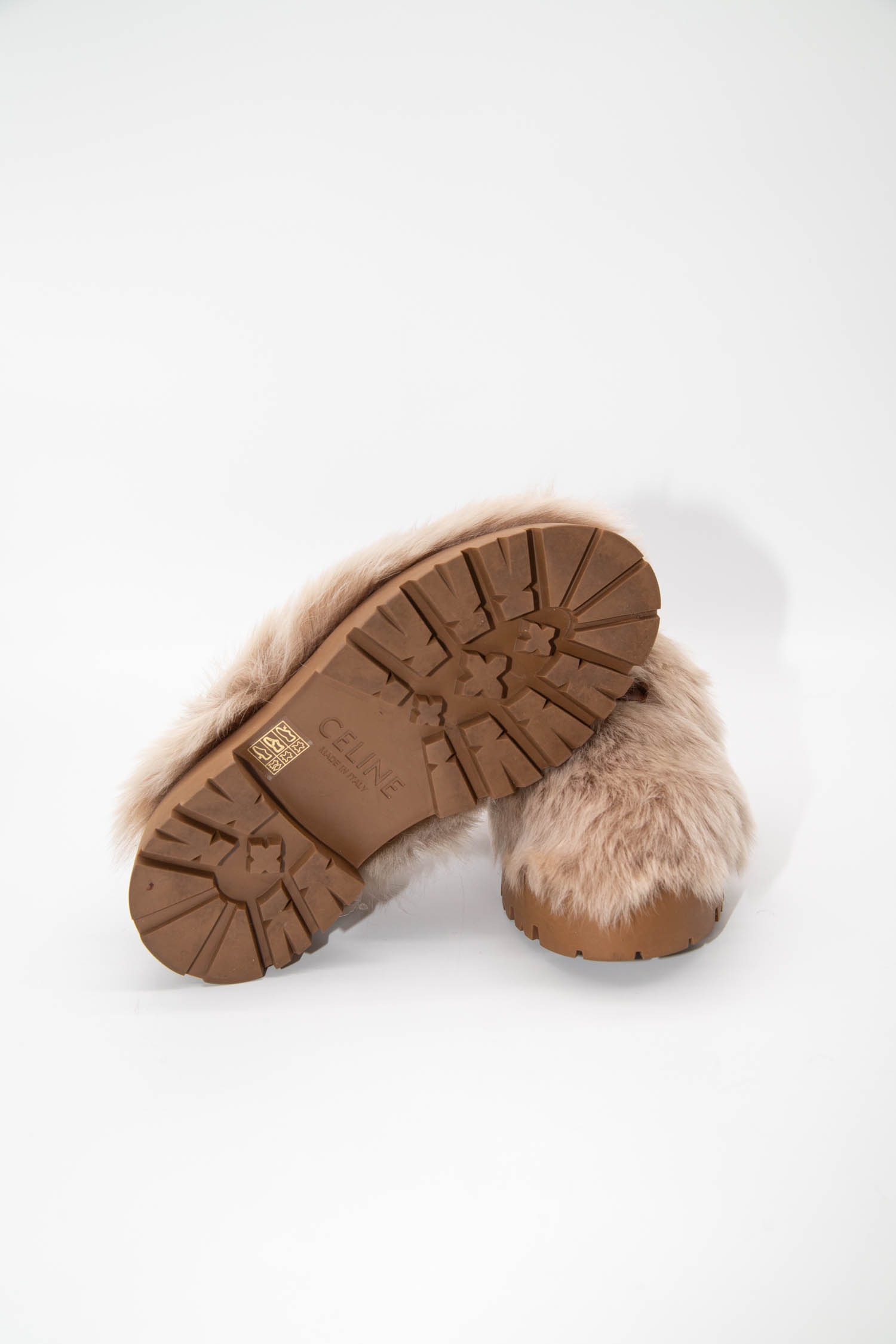 Celine "Bulky" Lammfell Clogs in Hellbeige und Braun