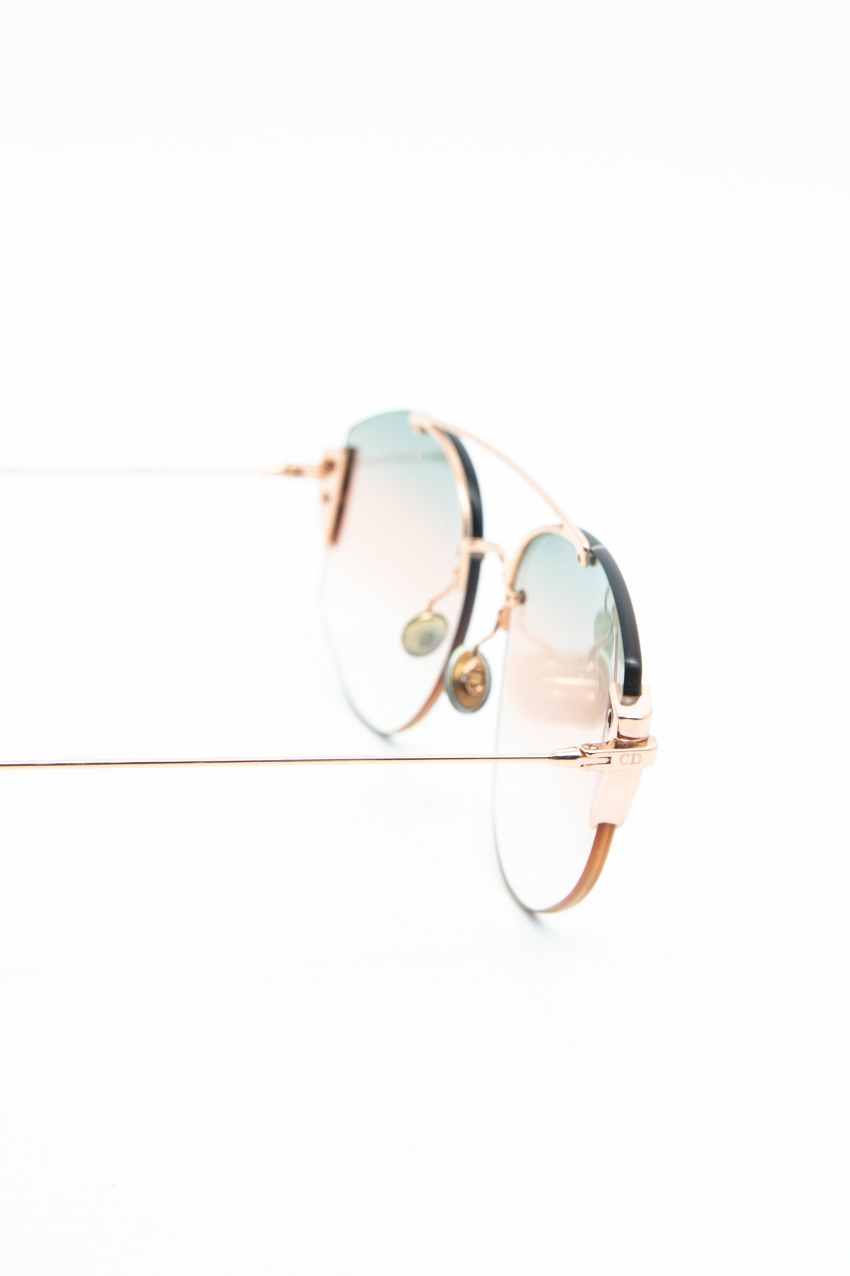 Dior "Stronger" Sonnenbrille in Roségold, Pink und Blau