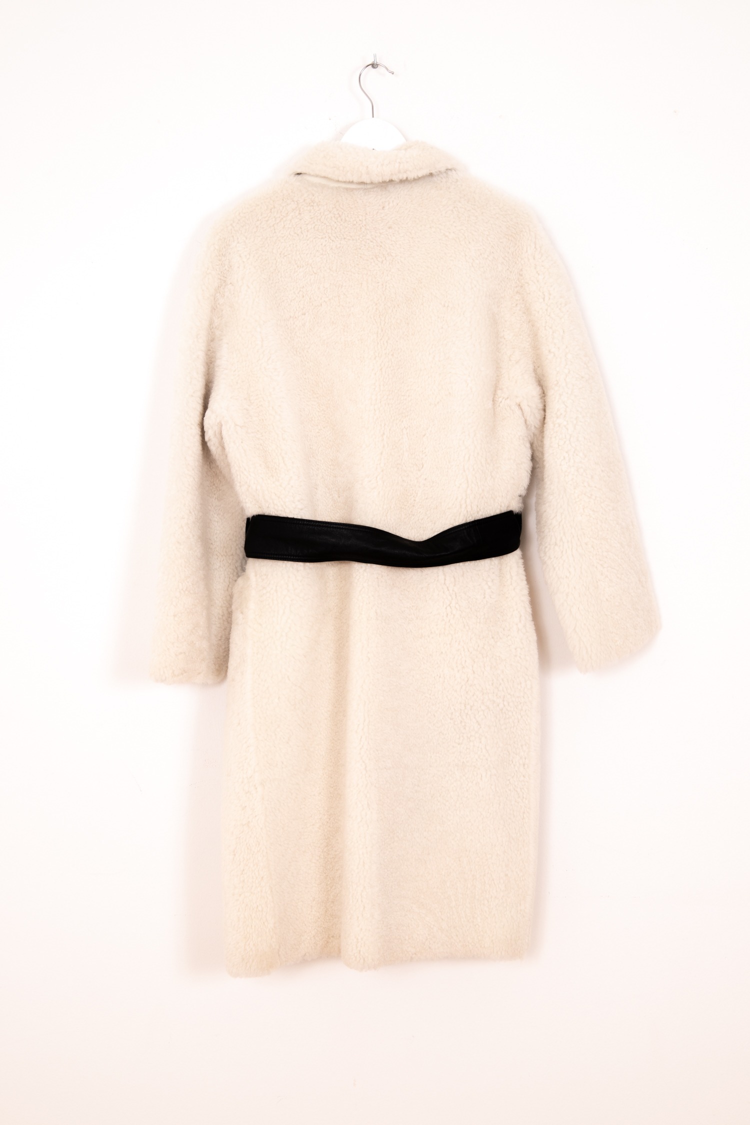 Common Leisure "Love" Shearling Mantel in Ecru