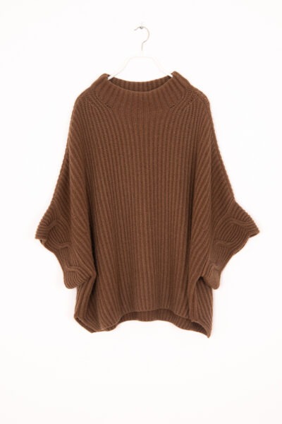 Strickpullover mit Halblangen Fledermausärmeln in Braun