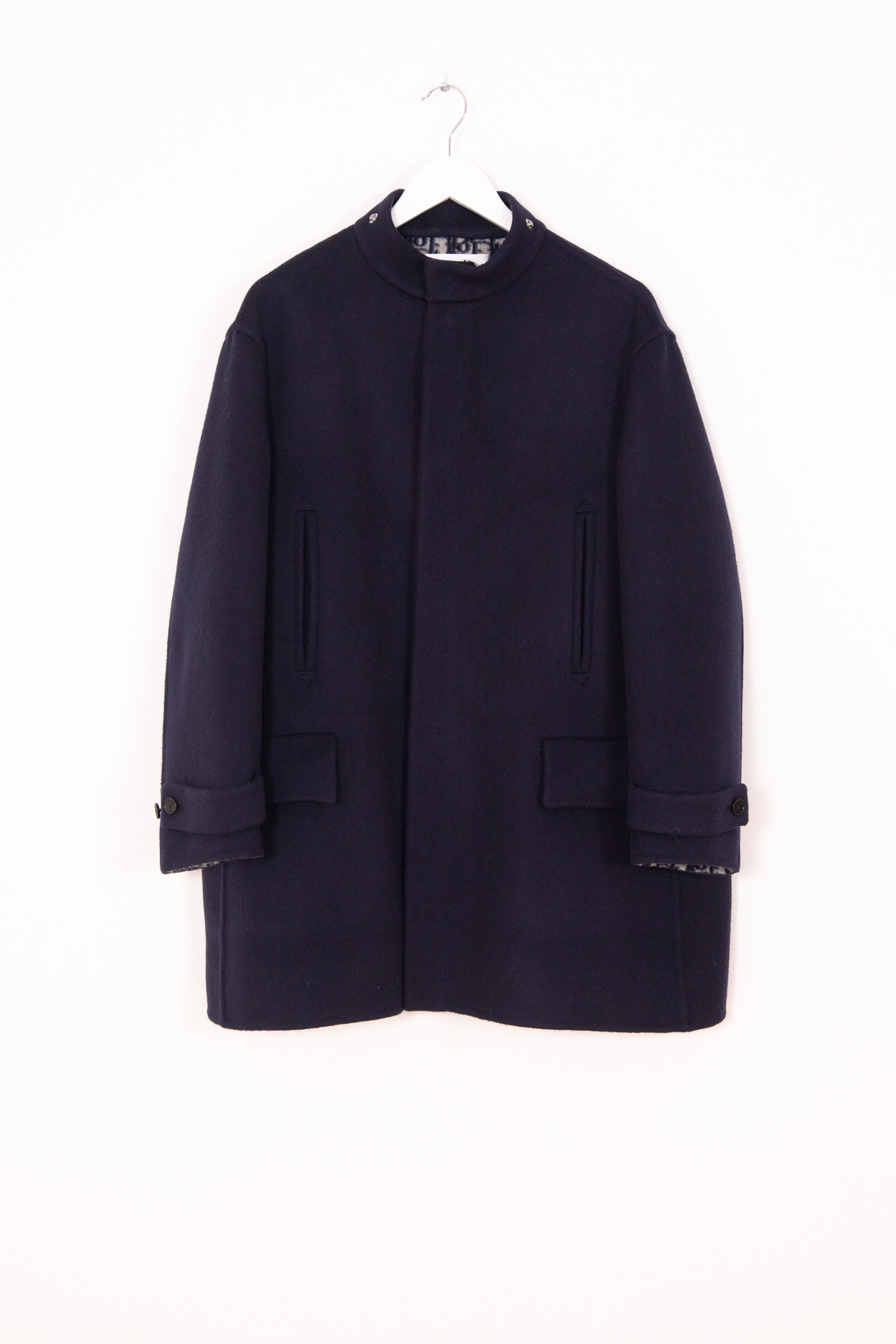 Dior "Double-Sided" Mantel mit Schalkragen in Dunkelblau und Ecru