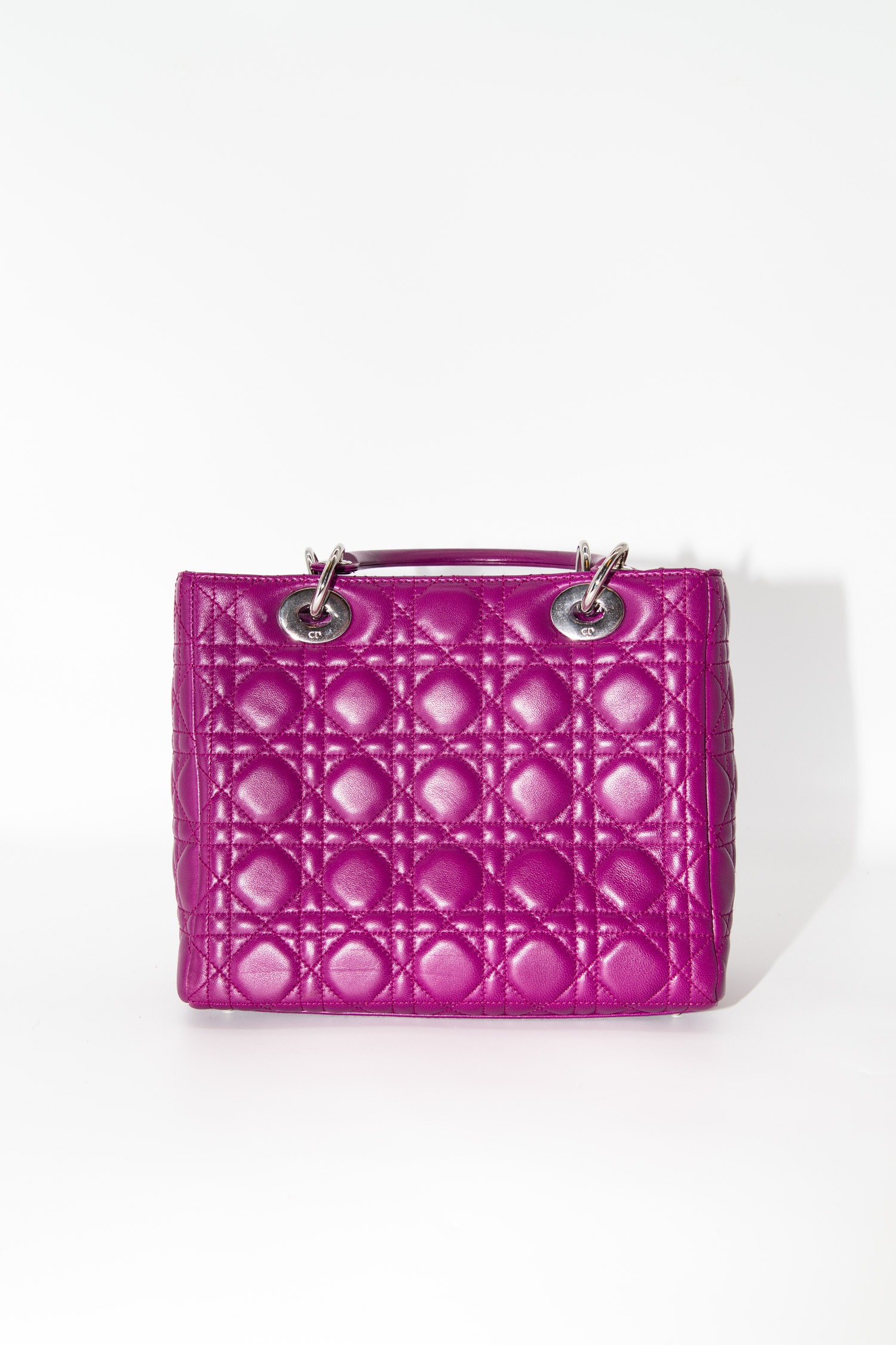 Dior "Lady Dior" Handtasche in Lila