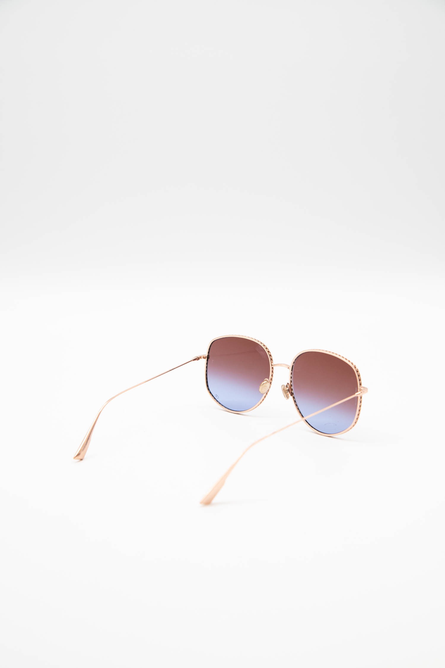 Dior Sonnenbrille mit schmalem Rahmen in Rosegold